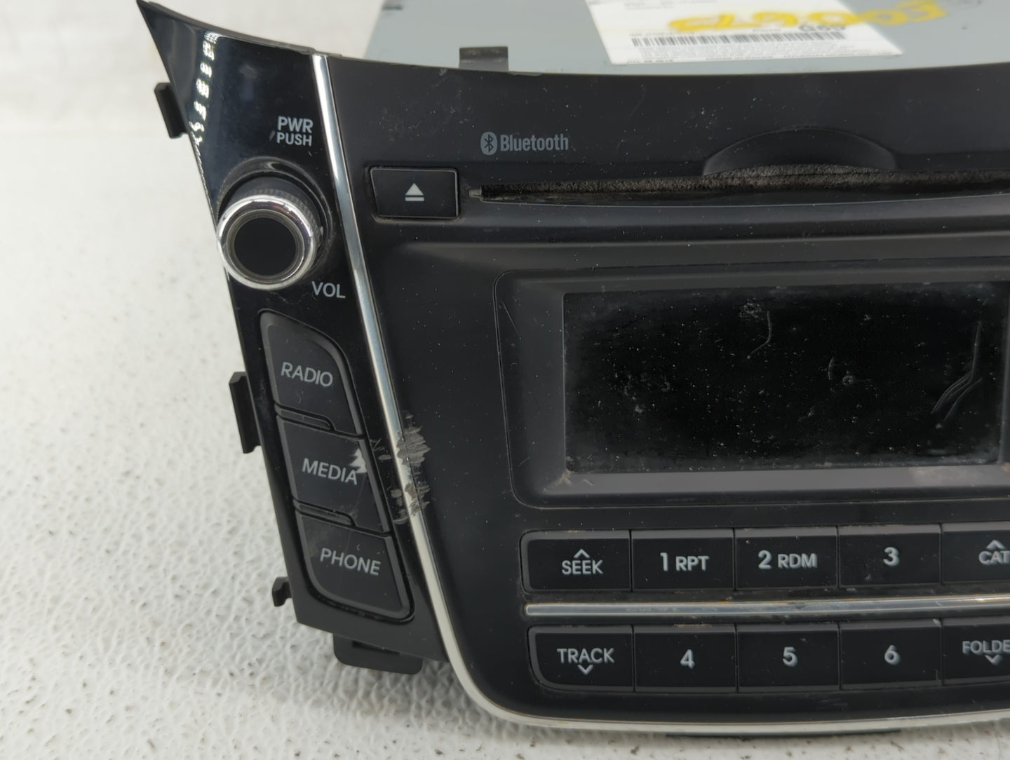 2016-2017 Hyundai Elantra Gt Am Fm Cd Player Radio Receiver - Oemusedautoparts1.com