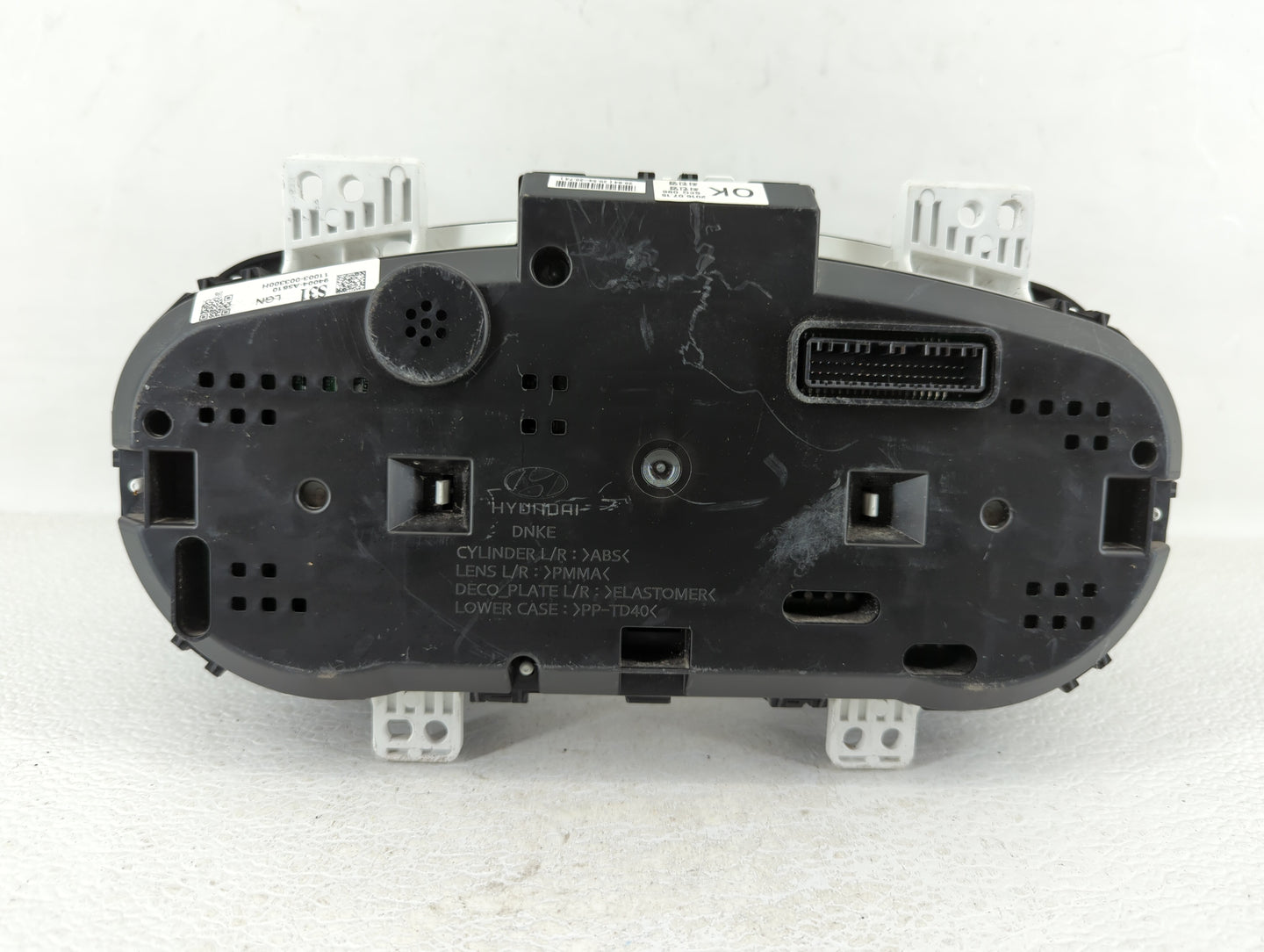 2016-2017 Hyundai Elantra Gt Instrument Cluster Speedometer Gauges P/N:94004-A5610 Fits Fits 2016 2017 OEM Used Auto Parts -