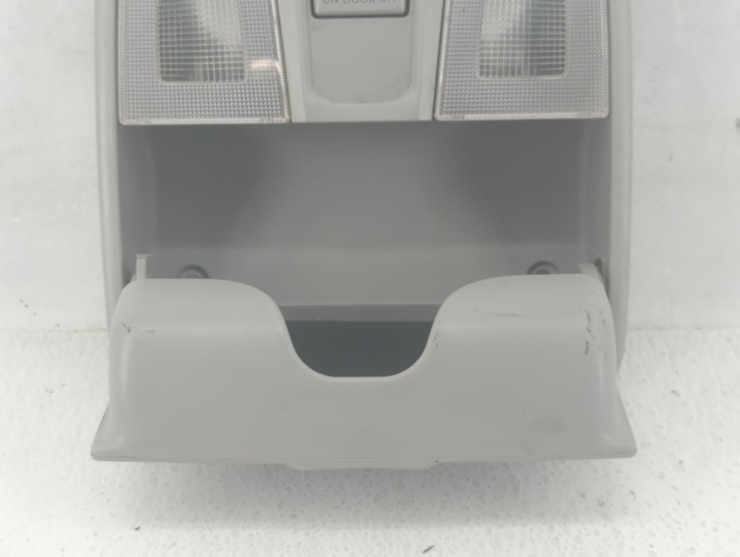 2017 Hyundai Elantra Gt Overhead Roof Console - Oemusedautoparts1.com