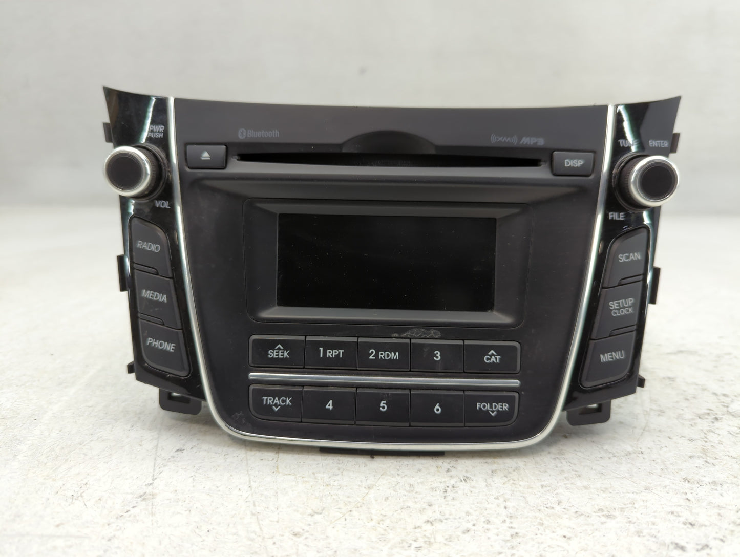 2016-2017 Hyundai Elantra Gt Radio AM FM Cd Player Receiver Replacement P/N:96170-A5260GU Fits Fits 2016 2017 OEM Used Auto 
