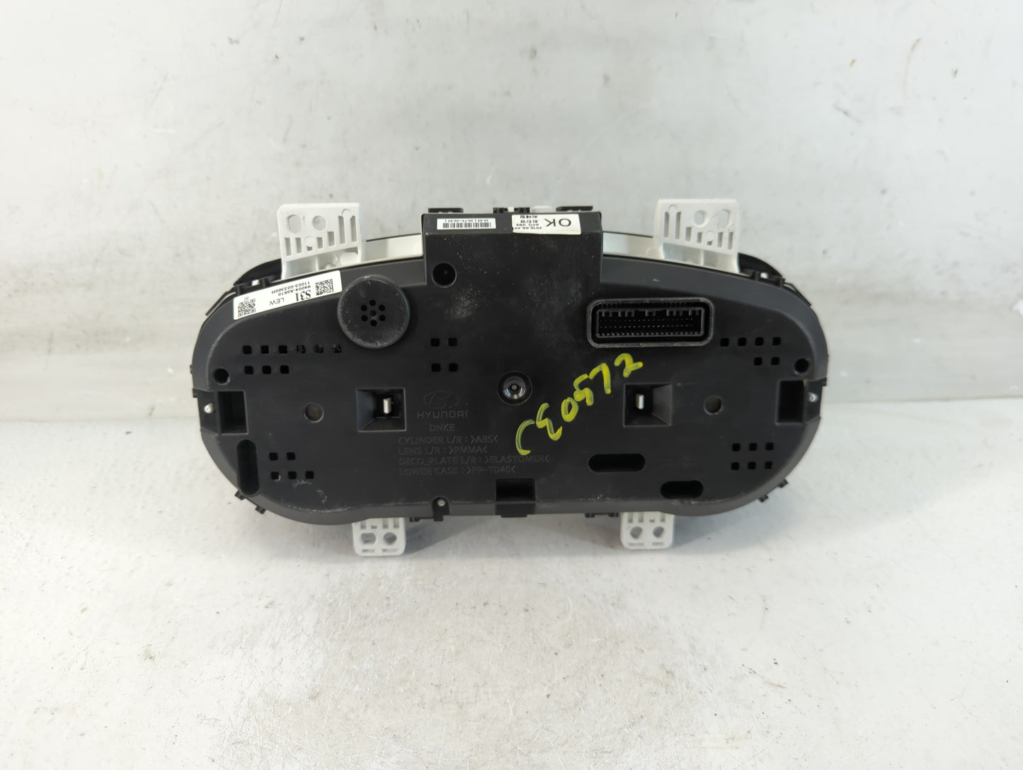 2016-2017 Hyundai Elantra Gt Instrument Cluster Speedometer Gauges P/N:94004-A5610 Fits Fits 2016 2017 OEM Used Auto Parts -