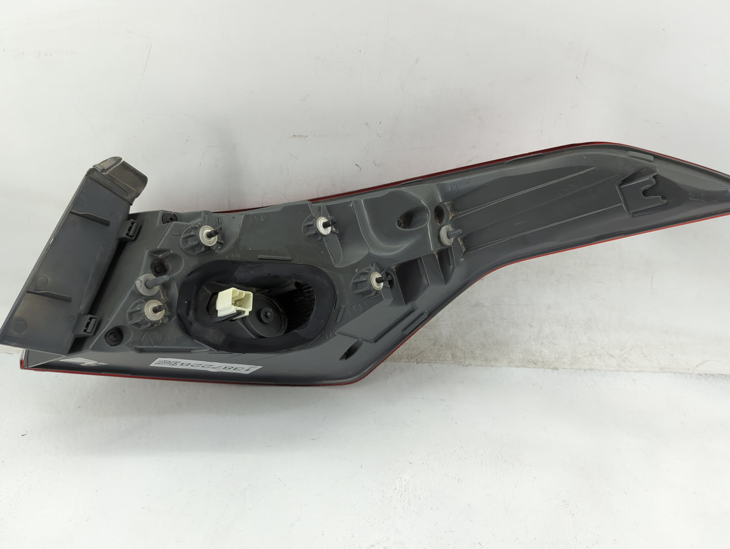 2017 Hyundai Genesis Tail Light Assembly Driver Left OEM P/N:92401-B1 92401-B1540 Fits OEM Used Auto Parts - Oemusedautopart