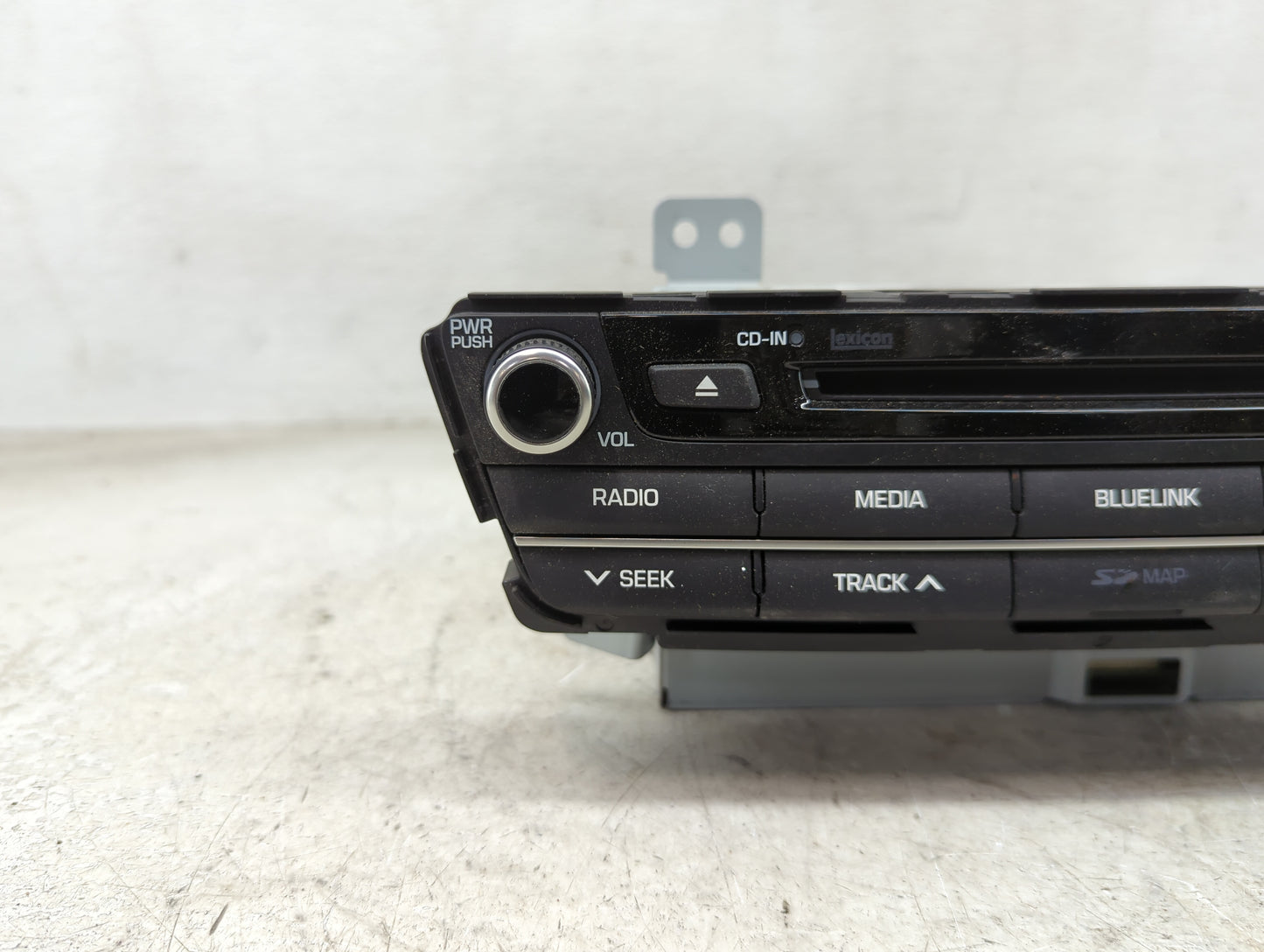 2017 Hyundai Genesis Radio AM FM Cd Player Receiver Replacement P/N:96560-B1ED04X AT240B1AN, TQ8-AT240B1AN Fits OEM Used Aut