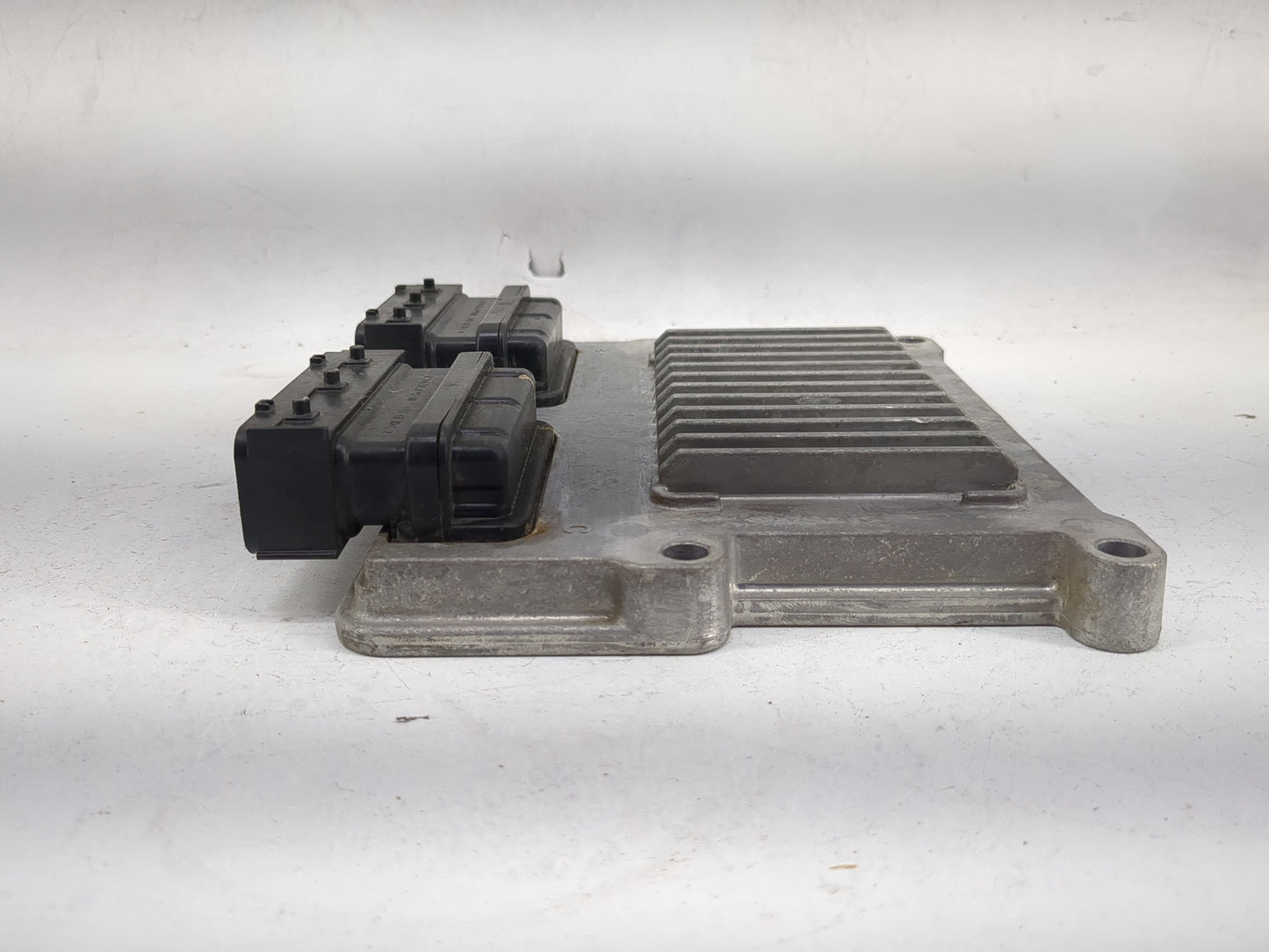 2017 Hyundai Genesis G80 PCM Engine Control Computer ECU ECM PCU OEM P/N:39104-3CEN0 11883621 Fits OEM Used Auto Parts - Oem