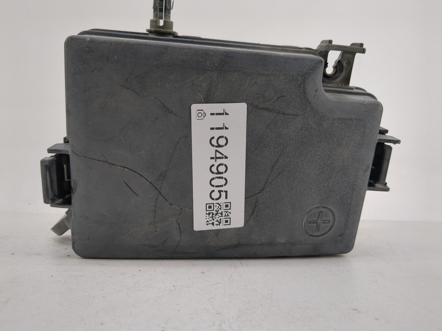 2017-2018 Hyundai Ioniq Fusebox Fuse Box Panel Relay Module P/N:17040B G2162 Fits Fits 2017 2018 OEM Used Auto Parts - Oemus