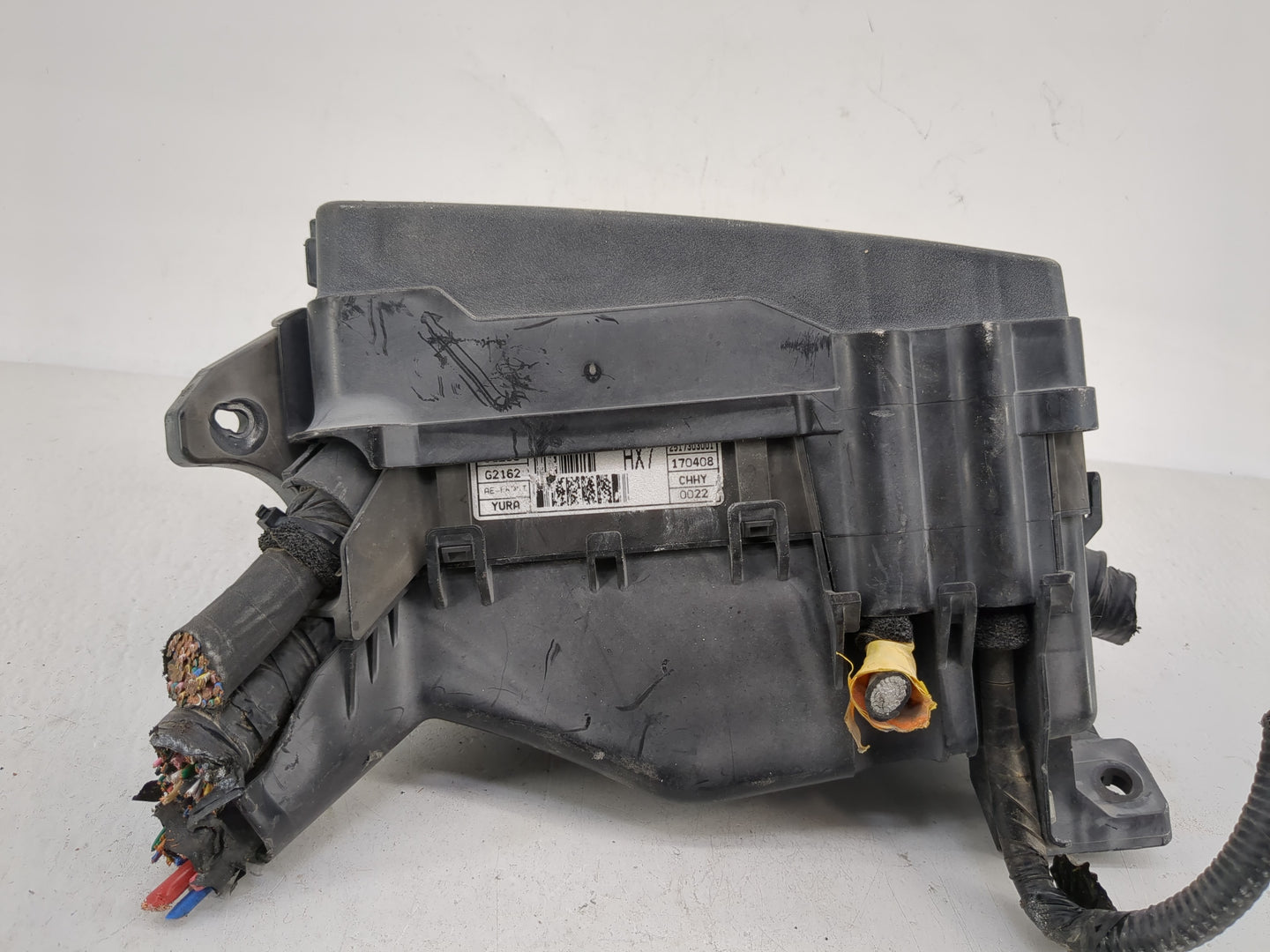 2017-2018 Hyundai Ioniq Fusebox Fuse Box Panel Relay Module P/N:17040B G2162 Fits Fits 2017 2018 OEM Used Auto Parts - Oemus