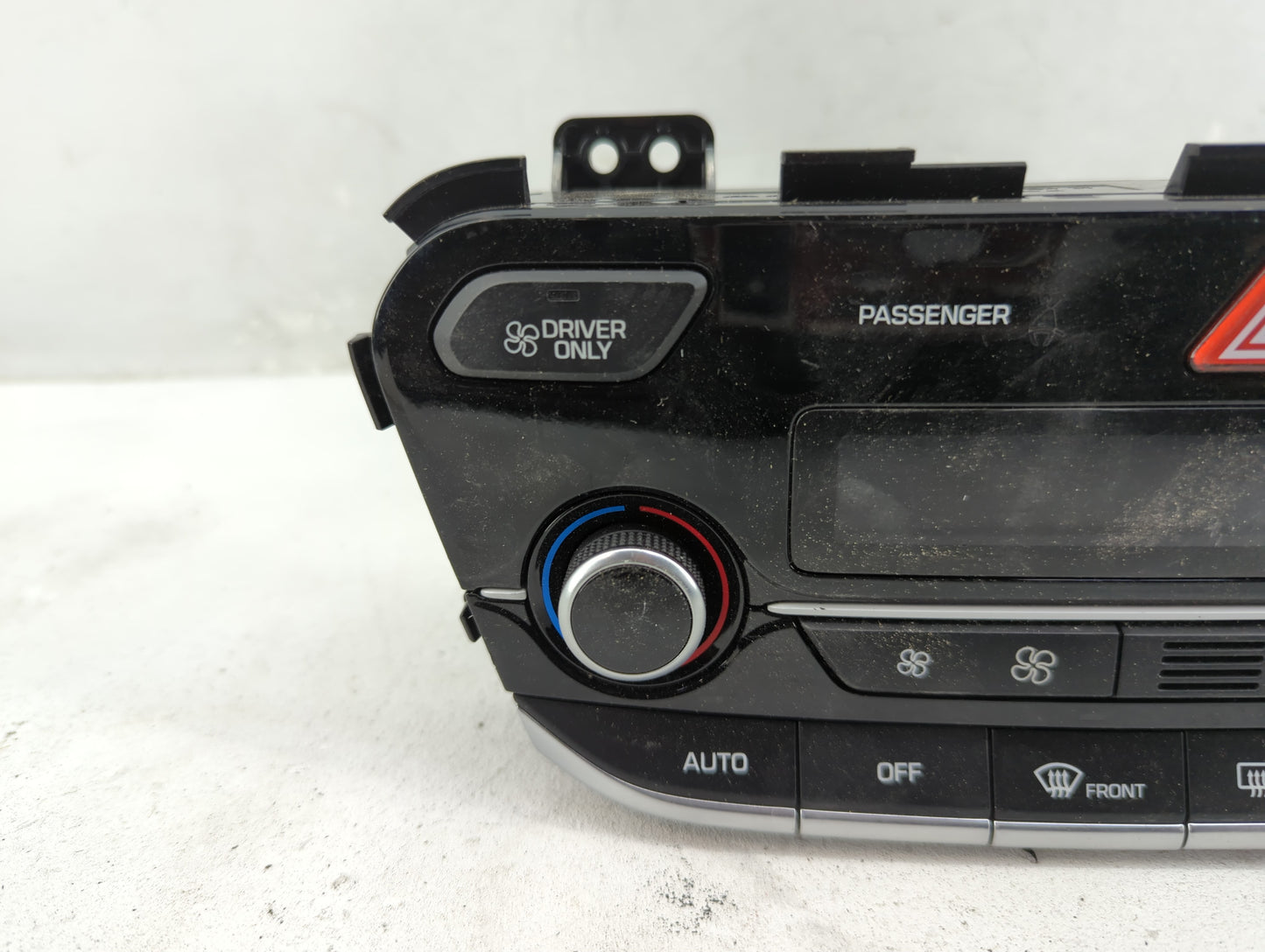 2017-2019 Hyundai Ioniq Climate Control Module Temperature AC/Heater Replacement P/N:97250-G2070WMP Fits Fits 2017 2018 2019