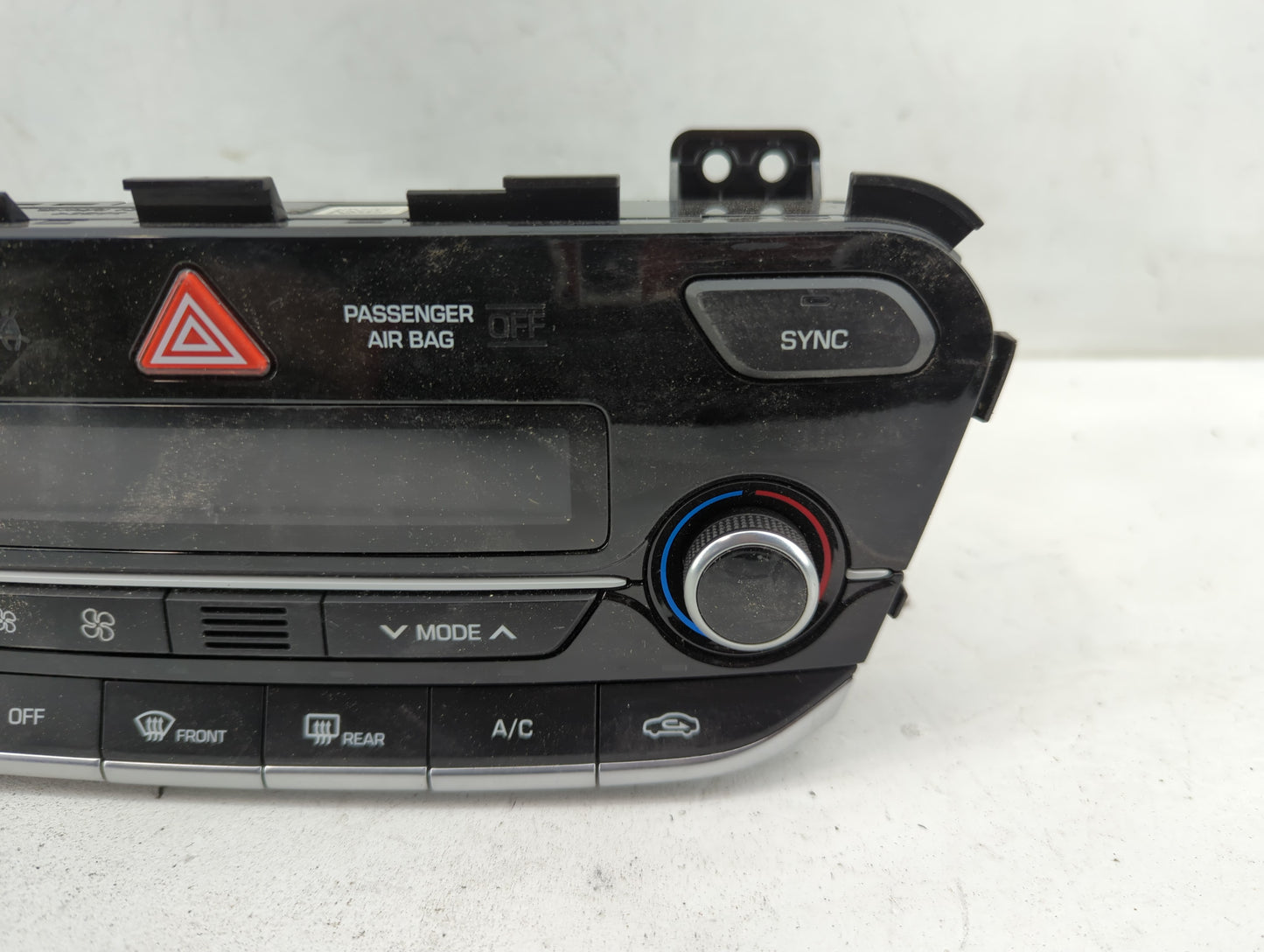 2017-2019 Hyundai Ioniq Climate Control Module Temperature AC/Heater Replacement P/N:97250-G2070WMP Fits Fits 2017 2018 2019