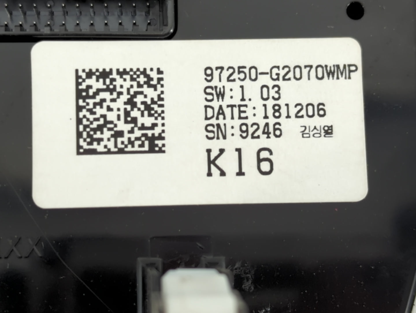 2017-2019 Hyundai Ioniq Climate Control Module Temperature AC/Heater Replacement P/N:97250-G2070WMP Fits Fits 2017 2018 2019