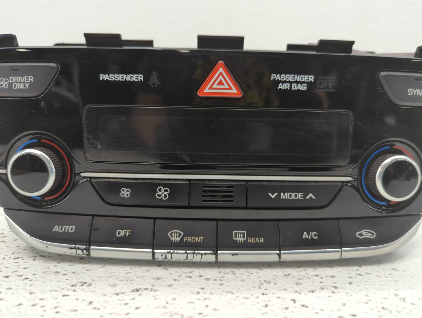 2017-2019 Hyundai Ioniq Climate Control Module Temperature AC/Heater Replacement P/N:97250-G2070WMP 97250-G2070 Fits OEM Use