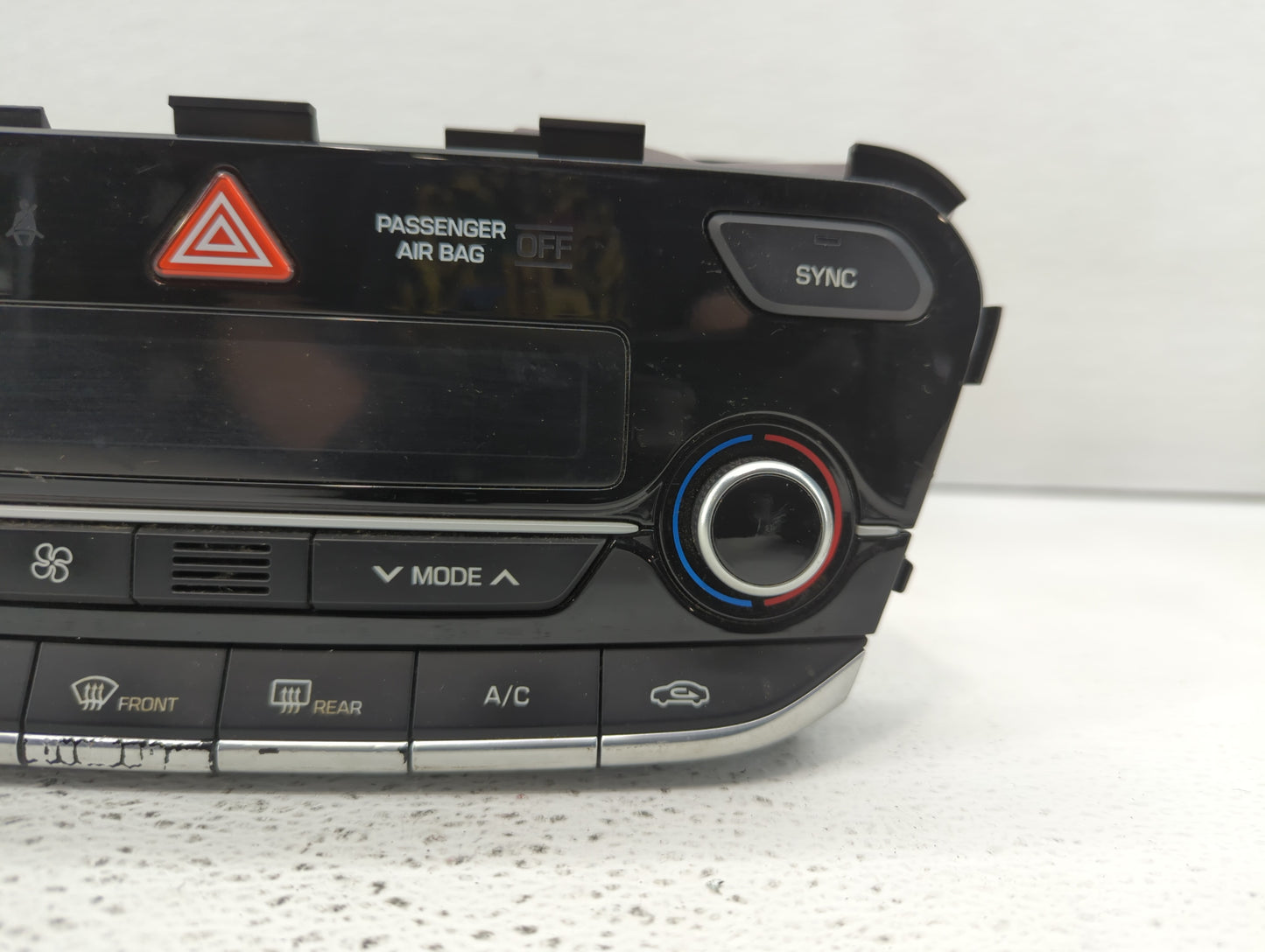 2017-2019 Hyundai Ioniq Climate Control Module Temperature AC/Heater Replacement P/N:97250-G2070WMP 97250-G2070 Fits OEM Use