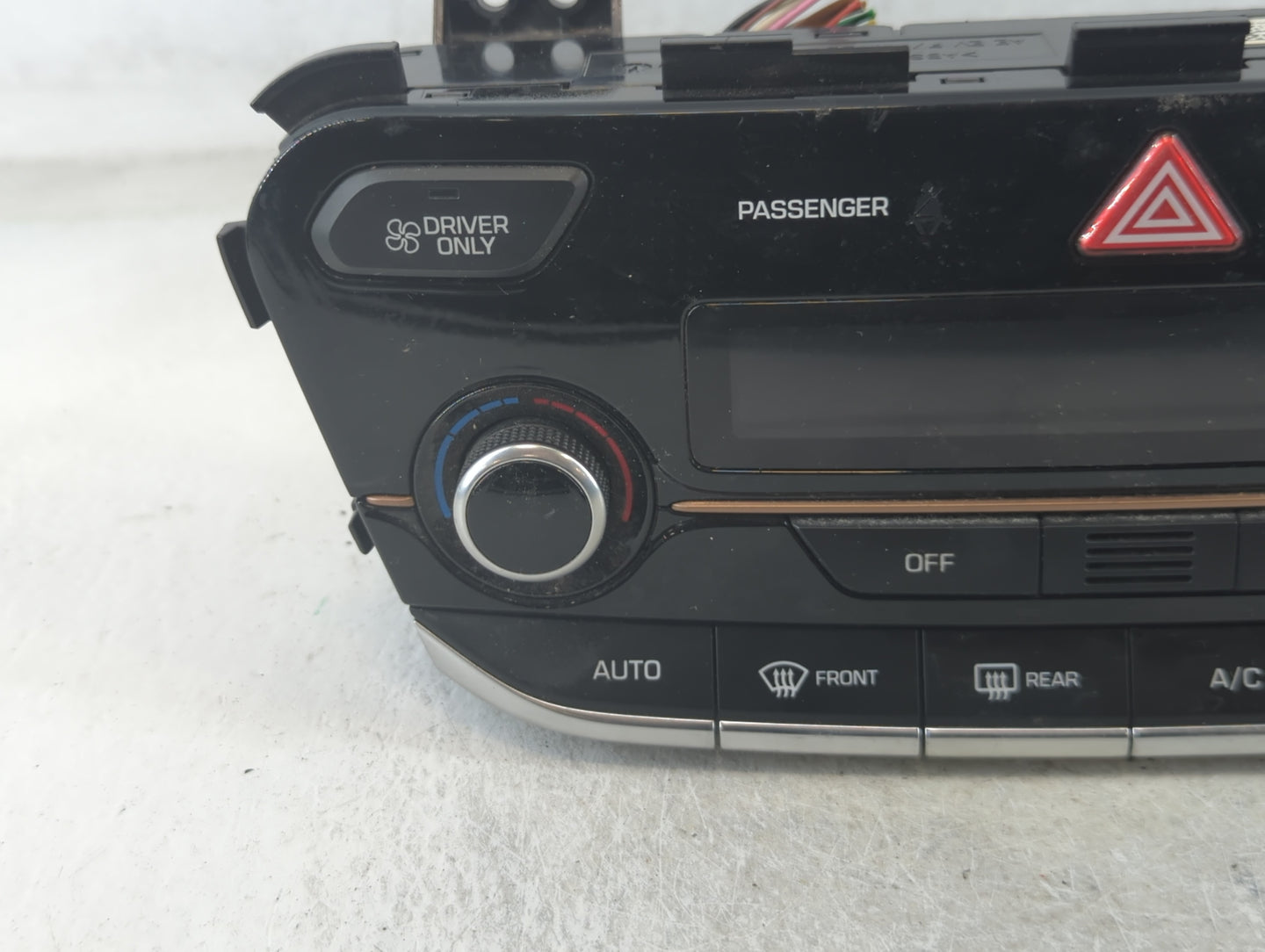 2017-2019 Hyundai Ioniq Climate Control Module Temperature AC/Heater Replacement P/N:97250-G7100TKB Fits Fits 2017 2018 2019