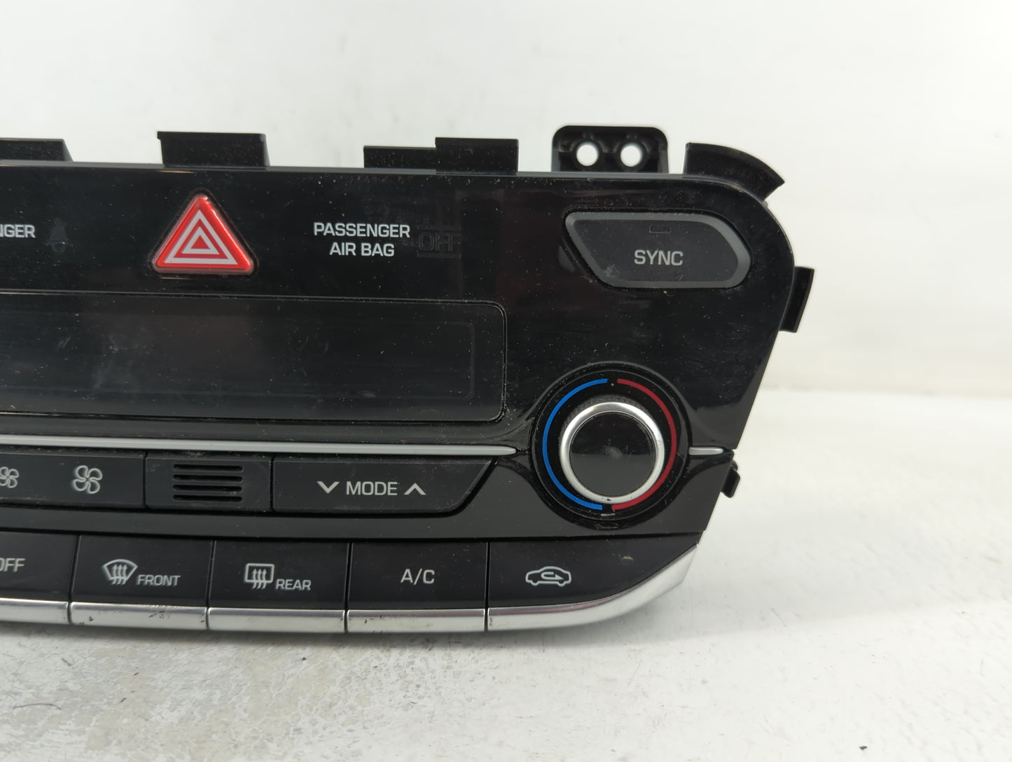 2017-2019 Hyundai Ioniq Climate Control Module Temperature AC/Heater Replacement P/N:97250-G2070WMP Fits Fits 2017 2018 2019