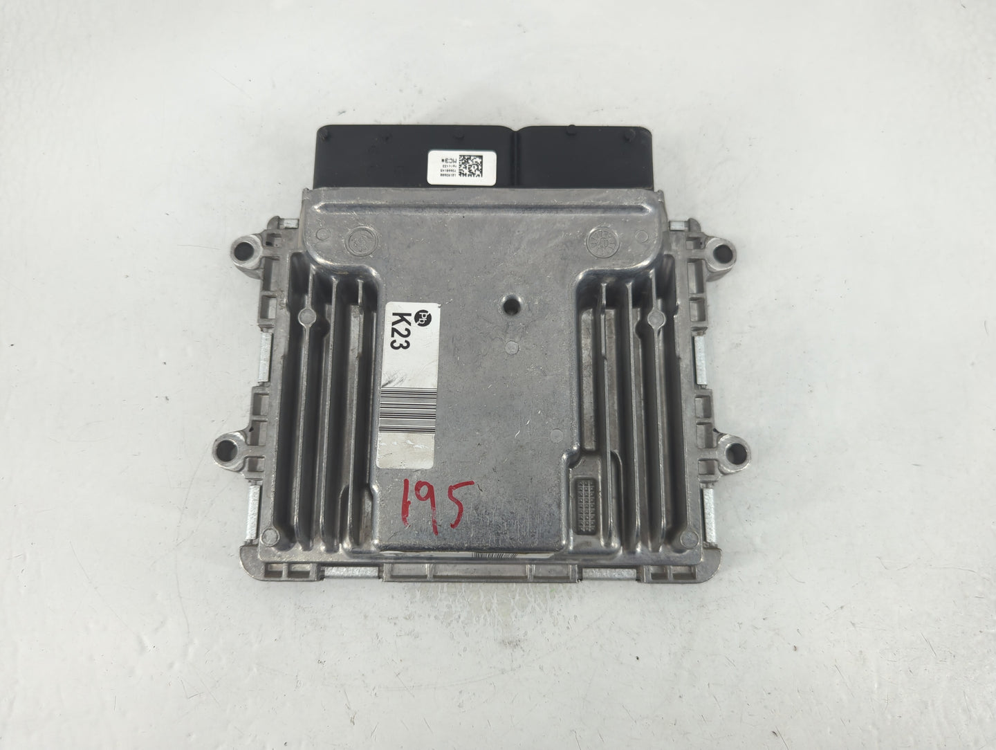 2017-2020 Hyundai Ioniq PCM Engine Control Computer ECU ECM PCU OEM P/N:39110-03HM0 391A1-03HM0 Fits Fits 2017 2018 2019 202