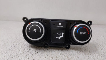 2017-2018 Hyundai Santa Fe Climate Control Module Temperature AC/Heater Replacement Fits Fits 2017 2018 OEM Used Auto Parts 