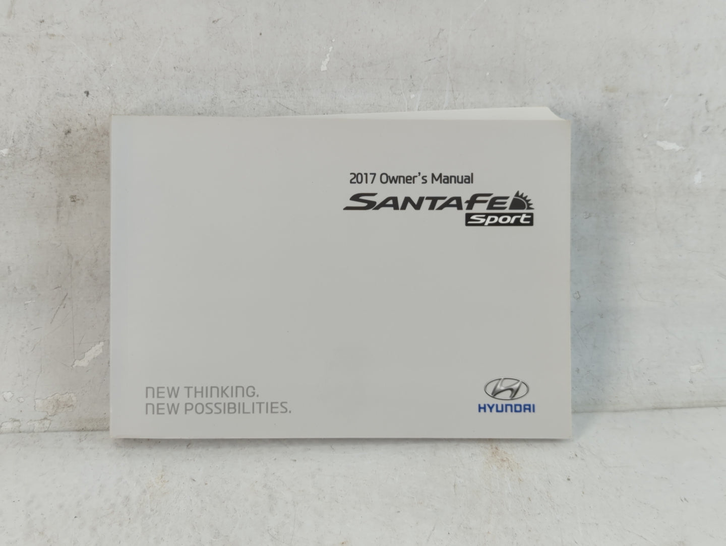 2017 Hyundai Santa Fe Owners Manual Book Guide P/N:H2W0-EU68F OEM Used Auto Parts - Oemusedautoparts1.com