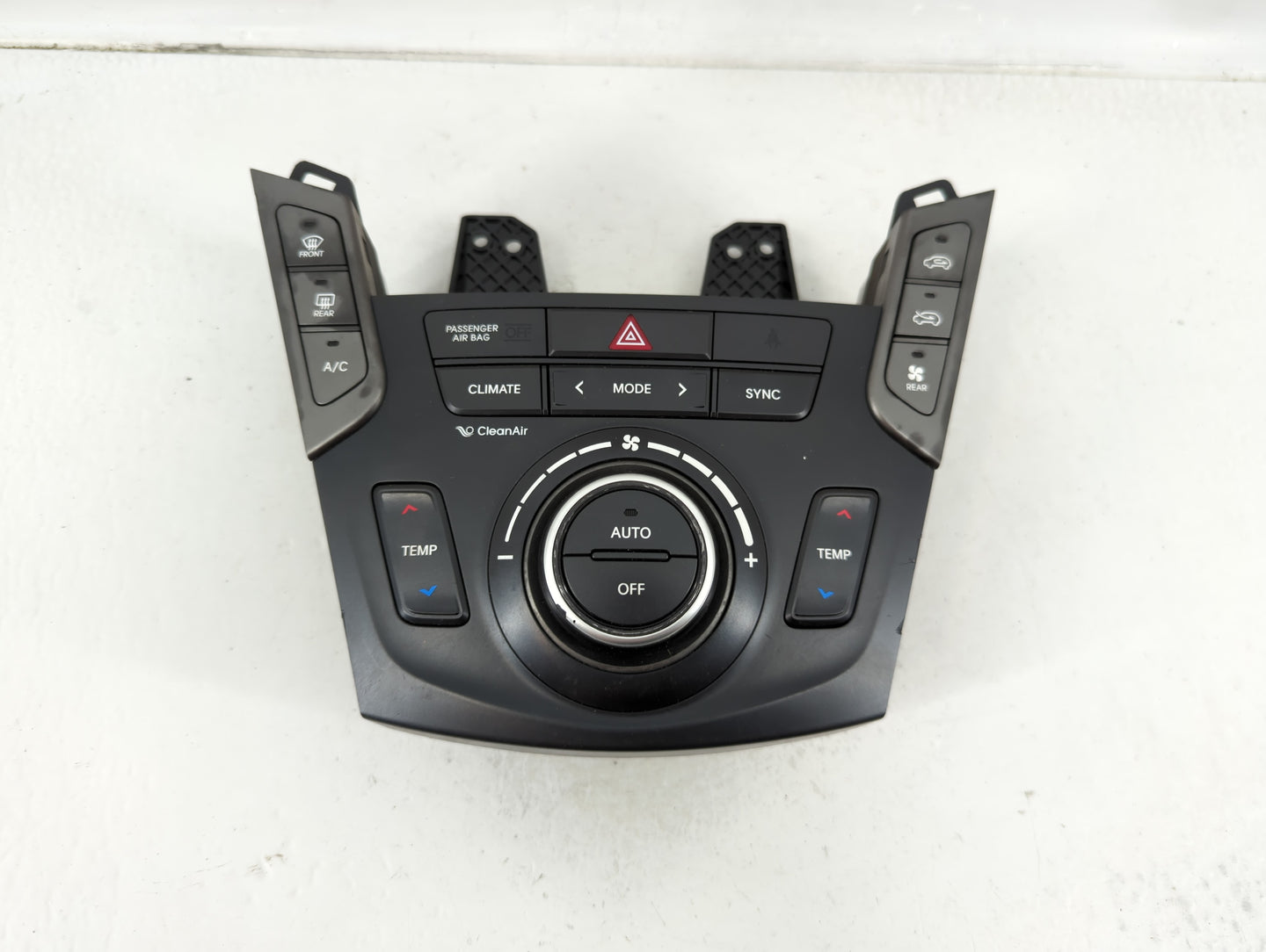 2017-2018 Hyundai Santa Fe Climate Control Module Temperature AC/Heater Replacement P/N:97250-2WXXX Fits Fits 2017 2018 OEM 