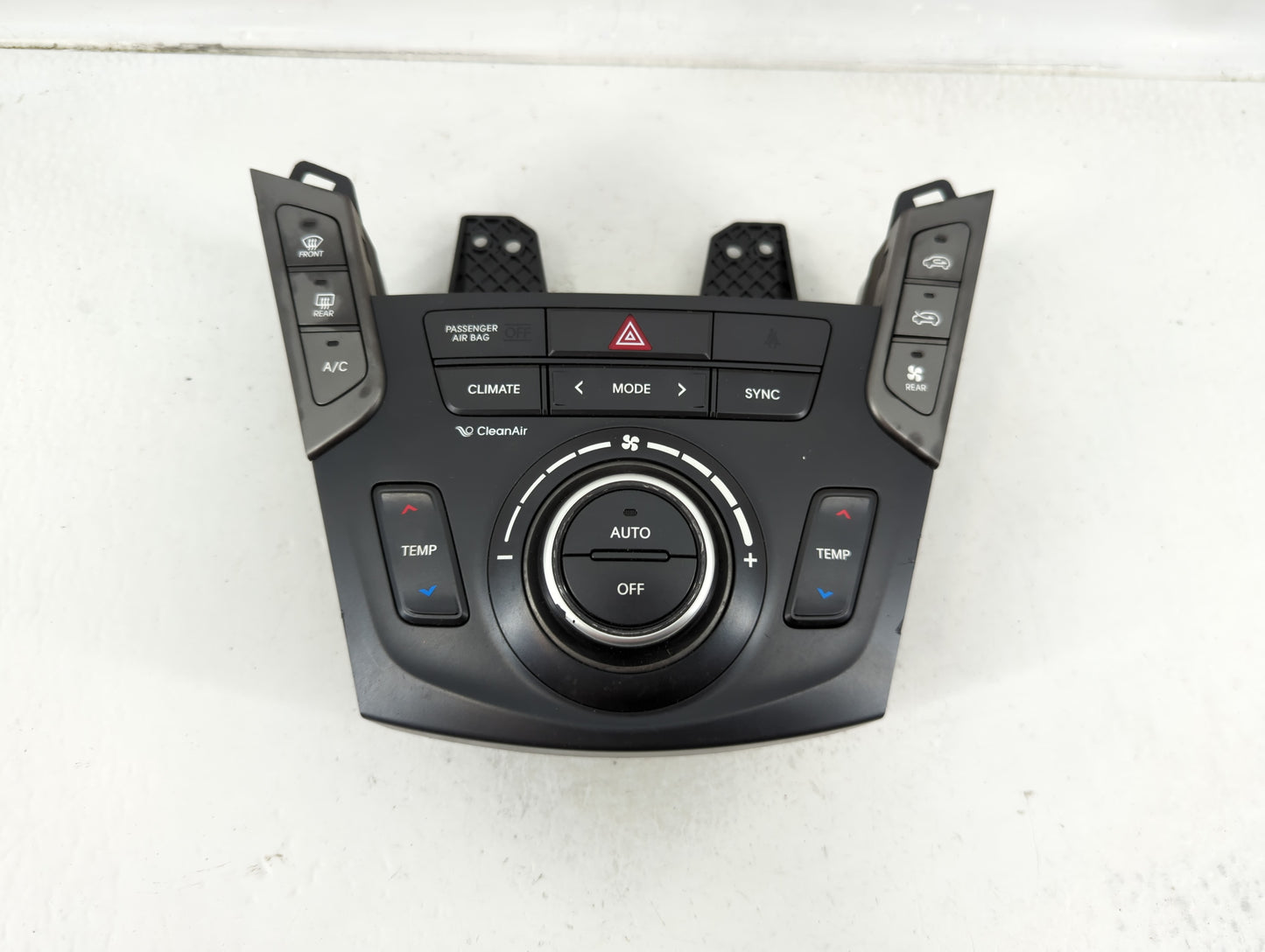 2017-2018 Hyundai Santa Fe Climate Control Module Temperature AC/Heater Replacement P/N:97250-2WXXX Fits Fits 2017 2018 OEM 