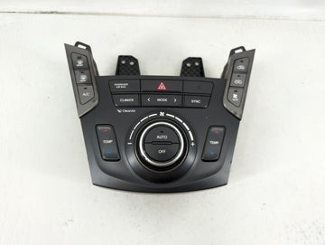 2017-2018 Hyundai Santa Fe Climate Control Module Temperature AC/Heater Replacement P/N:97250-2WXXX Fits Fits 2017 2018 OEM 