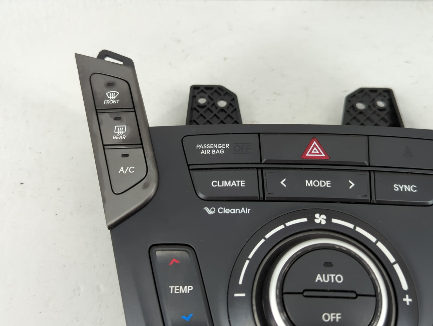 2017-2018 Hyundai Santa Fe Climate Control Module Temperature AC/Heater Replacement P/N:97250-2WXXX Fits Fits 2017 2018 OEM 