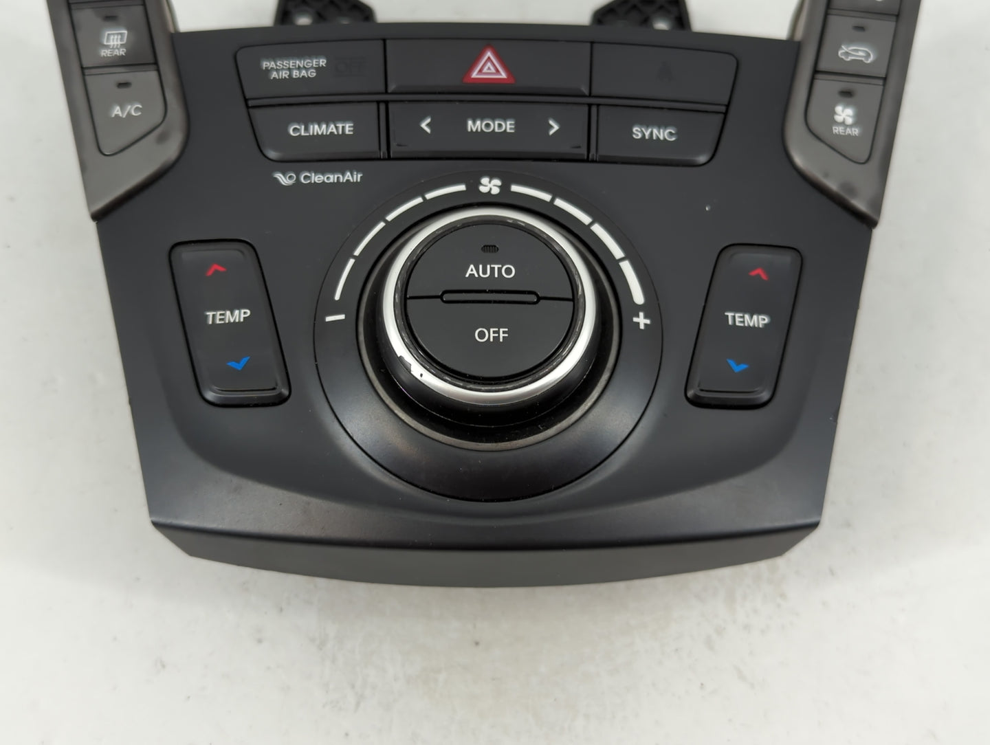 2017-2018 Hyundai Santa Fe Climate Control Module Temperature AC/Heater Replacement P/N:97250-2WXXX Fits Fits 2017 2018 OEM 