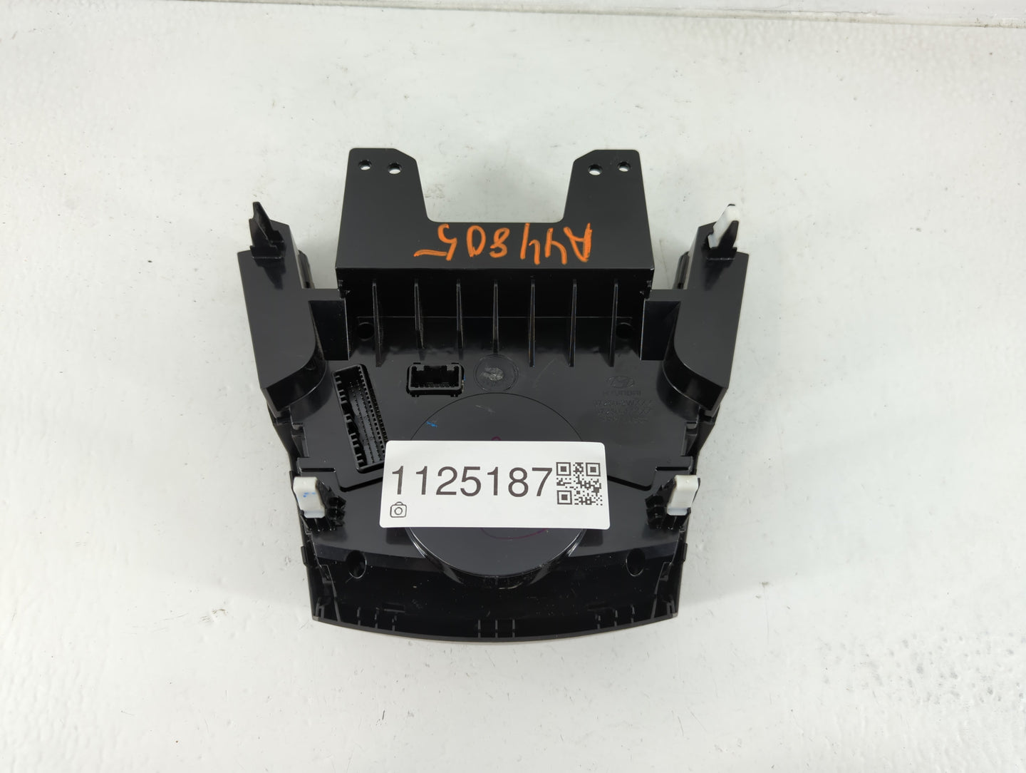 2017-2018 Hyundai Santa Fe Climate Control Module Temperature AC/Heater Replacement P/N:97250-2WXXX Fits Fits 2017 2018 OEM 