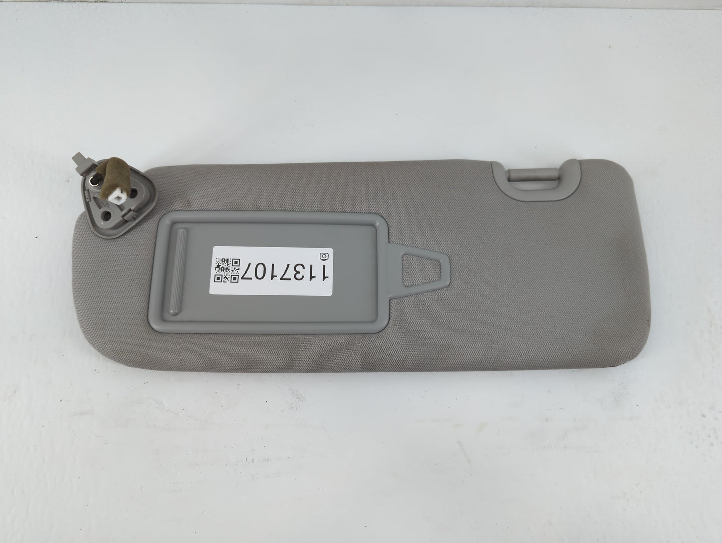 2013-2019 Hyundai Santa Fe Sun Visor Shade Replacement Passenger Right Mirror Fits Fits 2013 2014 2015 2016 2017 2018 2019 O
