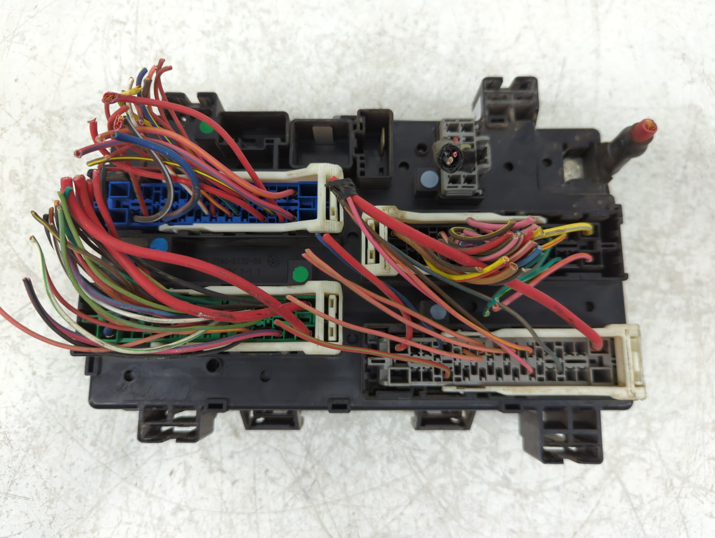 2017 Hyundai Santa Fe Fusebox Fuse Box Panel Relay Module P/N:P68258536AB Fits OEM Used Auto Parts - Oemusedautoparts1.com