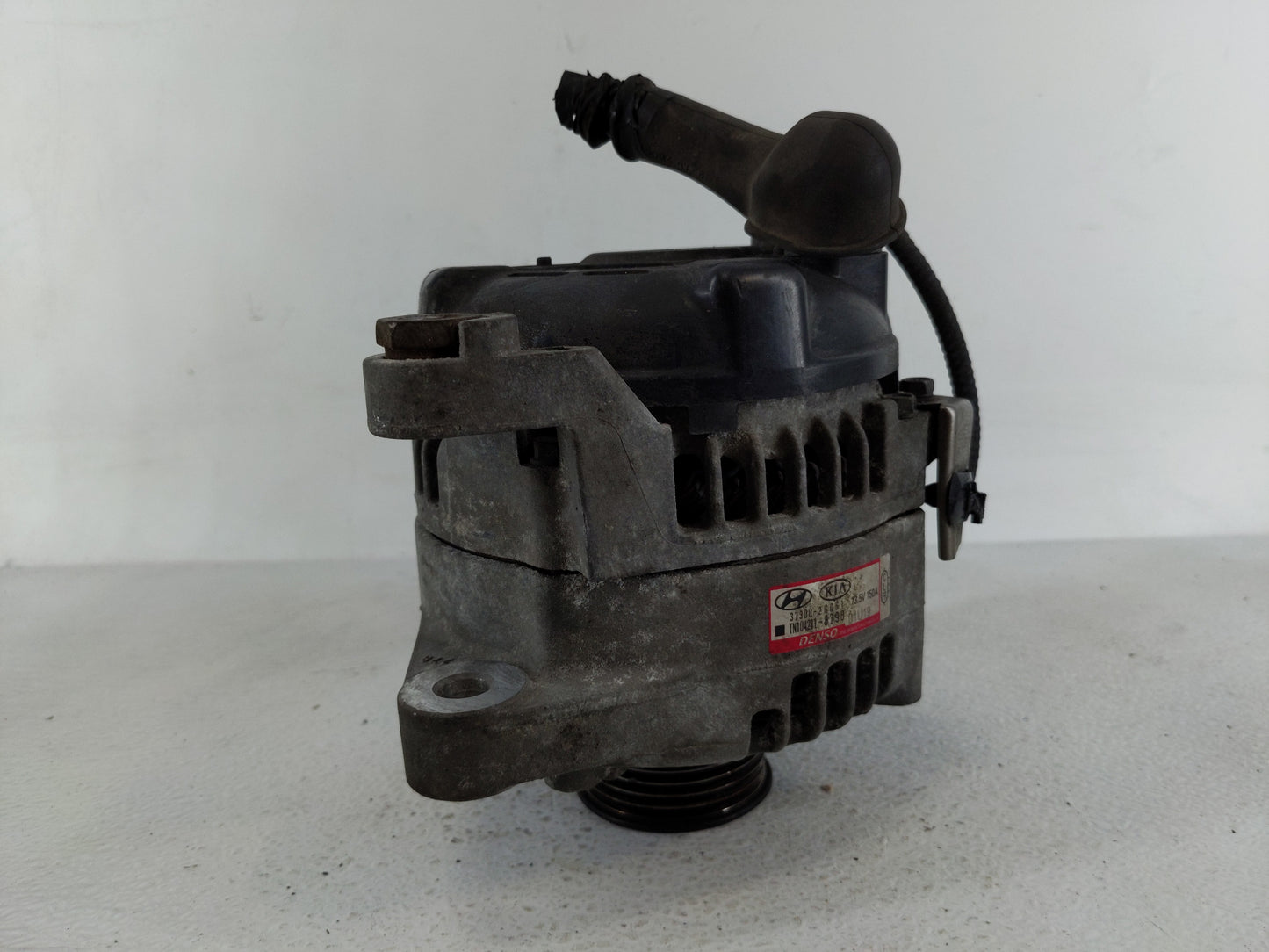 2019-2020 Hyundai Santa Fe Alternator Replacement Generator Charging Assembly Engine OEM P/N:37300-2G061 Fits OEM Used Auto 