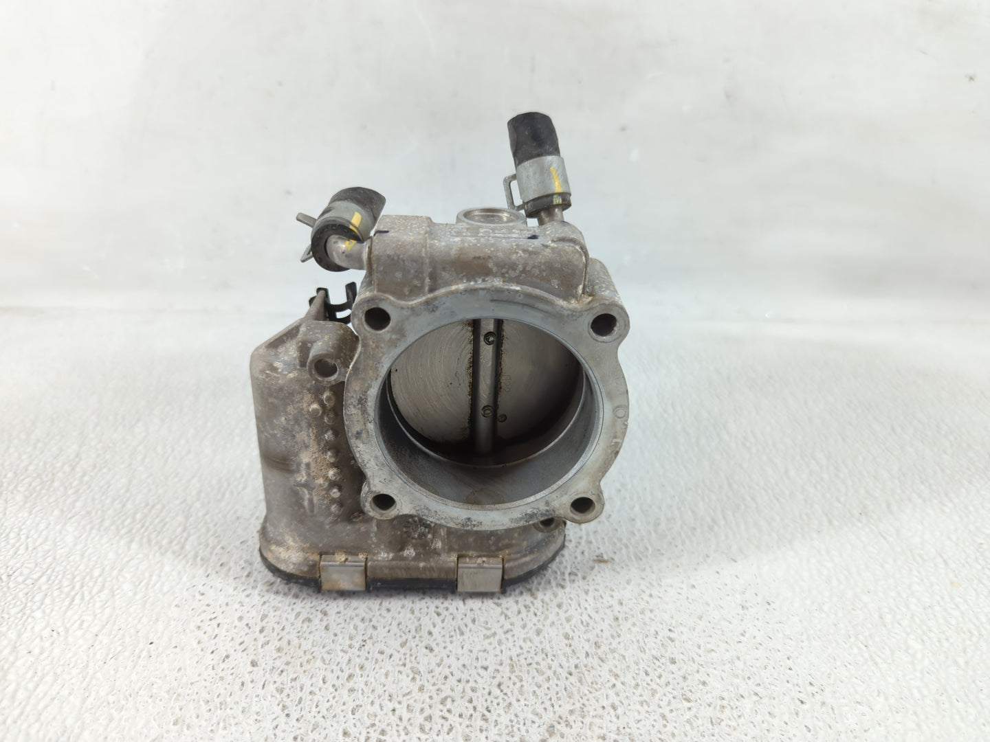 2019-2020 Hyundai Santa Fe Throttle Body P/N:35100-2G600 Fits Fits 2015 2016 2017 2018 2019 2020 2021 OEM Used Auto Parts - 