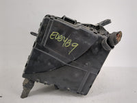 2017 Hyundai Santa Fe Fusebox Fuse Box Panel Relay Module Fits OEM Used Auto Parts - Oemusedautoparts1.com