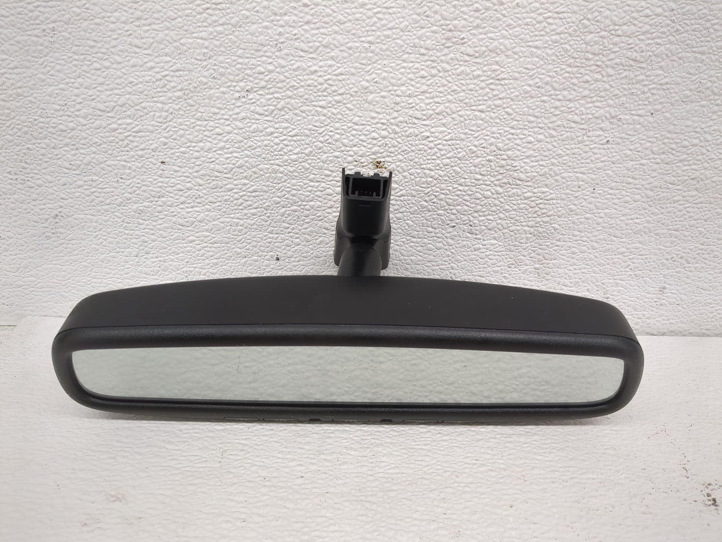 2015-2019 Hyundai Santa Fe Interior Rear View Mirror Replacement OEM P/N:E11028008 Fits OEM Used Auto Parts - Oemusedautopar