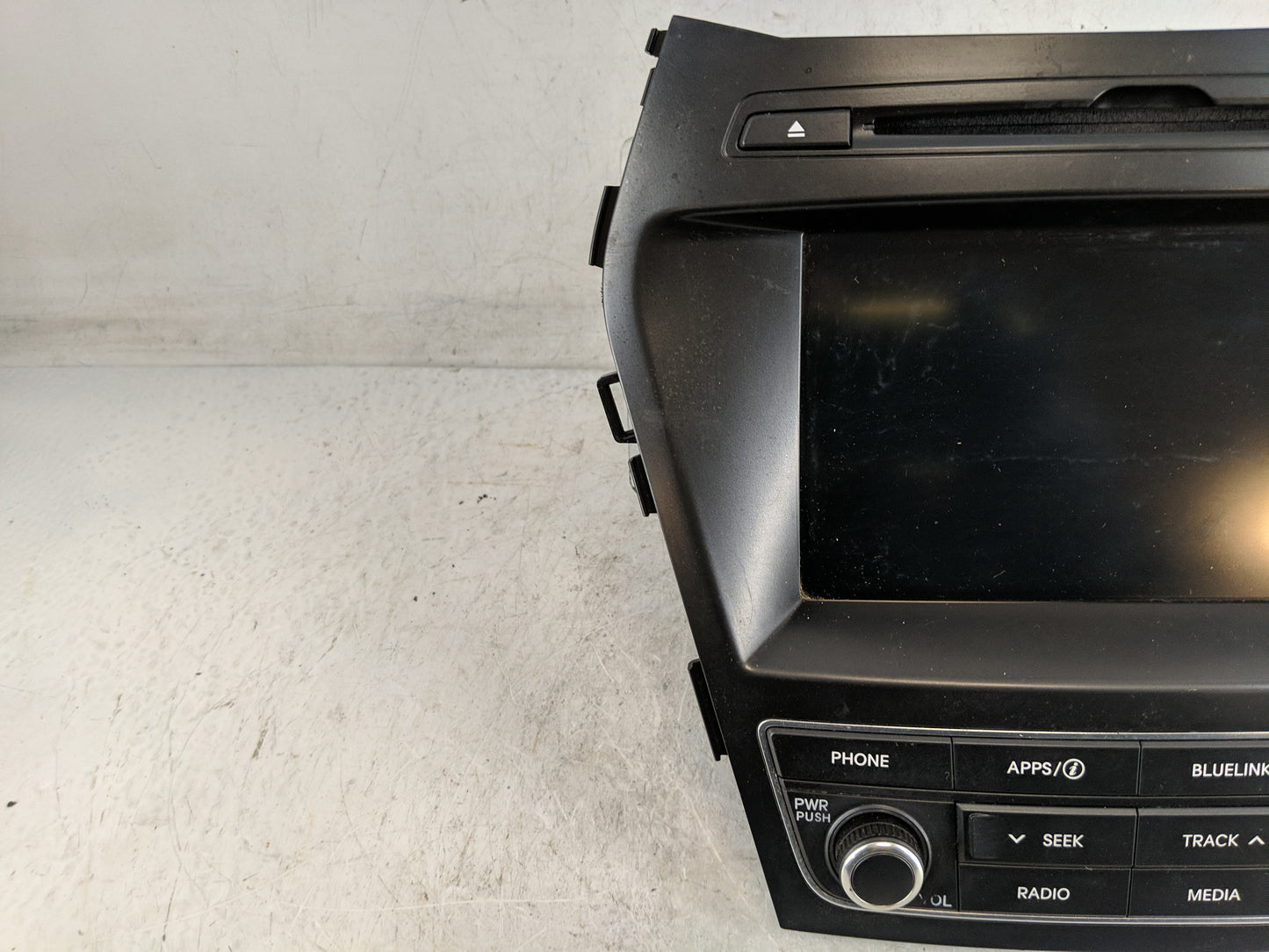 2017-2018 Hyundai Santa Fe Radio AM FM Cd Player Receiver Replacement P/N:96160-B8000NN5 Fits Fits 2017 2018 OEM Used Auto P