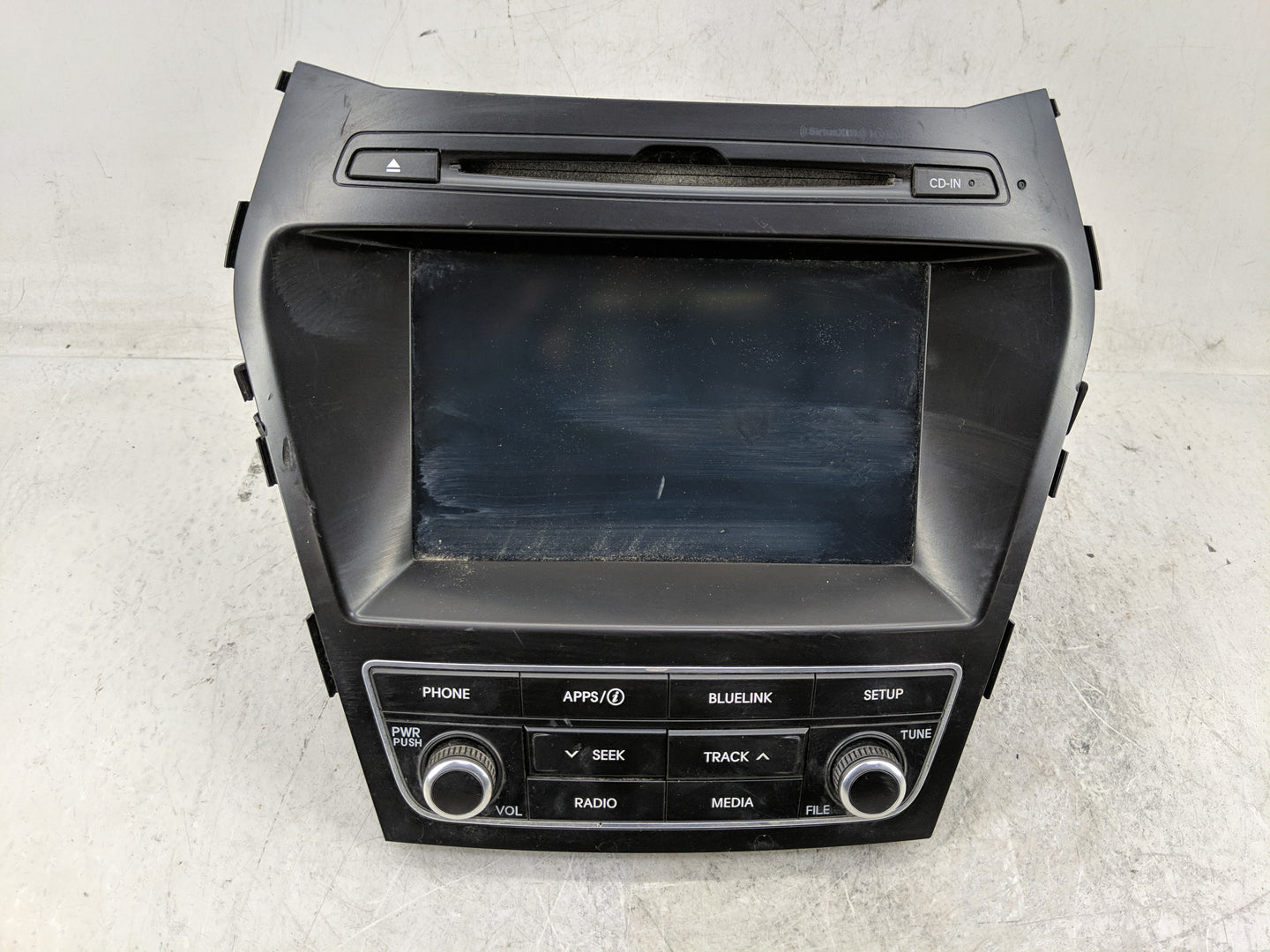 2017 Hyundai Santa Fe Radio AM FM Cd Player Receiver Replacement P/N:8T0 919 611 L Fits OEM Used Auto Parts - Oemusedautopar