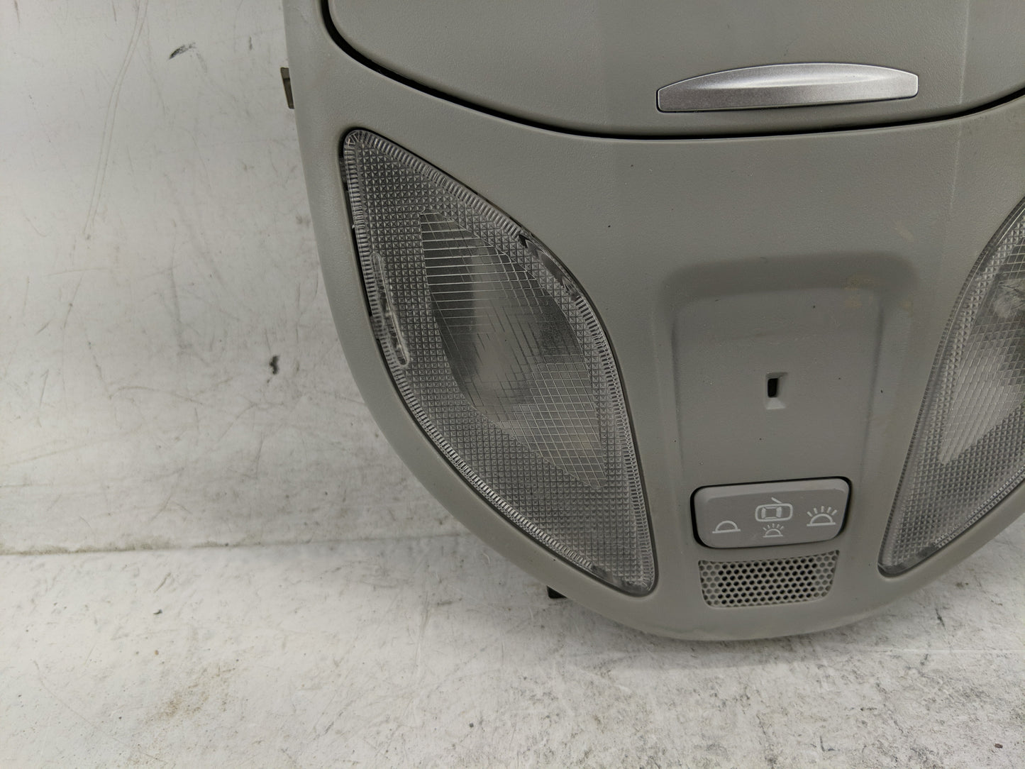 2017 Hyundai Santa Fe Overhead Roof Console - Oemusedautoparts1.com