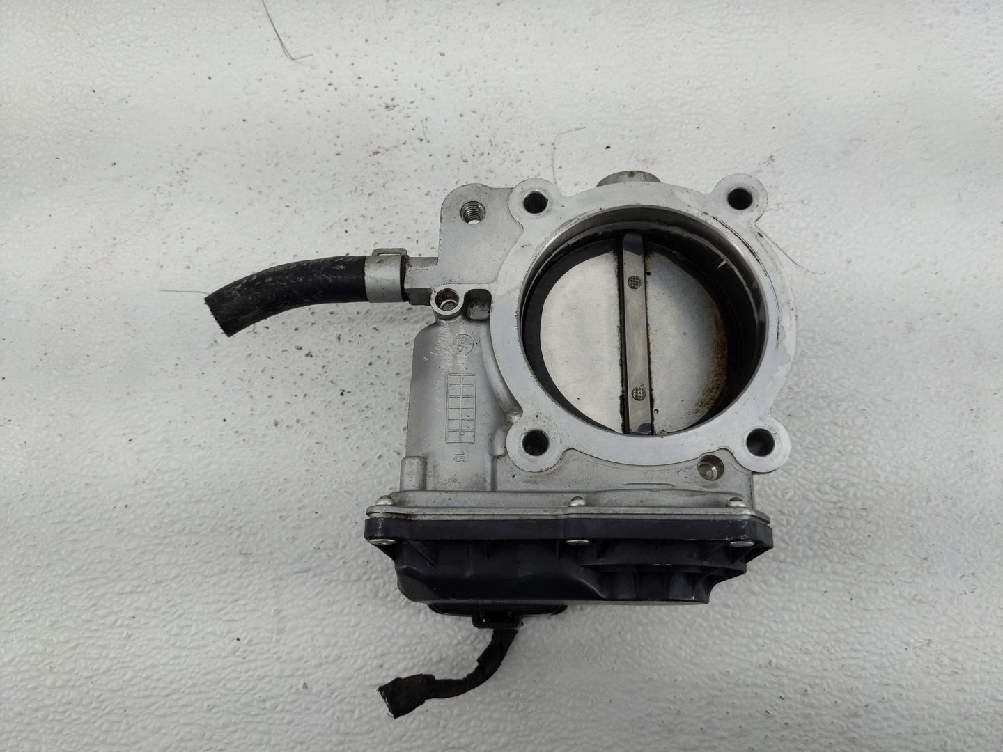 2017 Hyundai Santa Fe Throttle Body P/N:35100-3CAA0 Fits OEM Used Auto Parts - Oemusedautoparts1.com