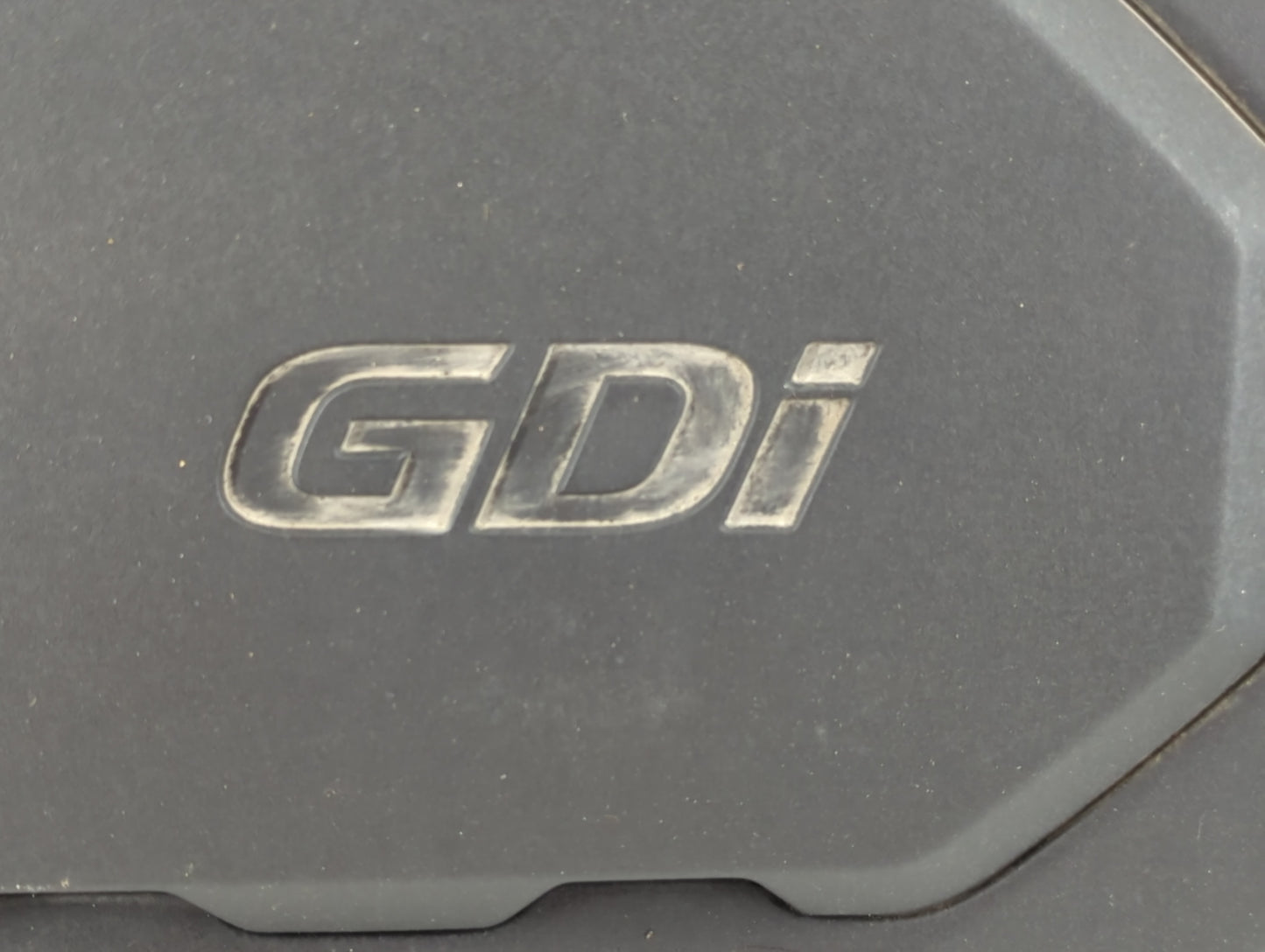 2017 Hyundai Santa Fe Engine Cover - Oemusedautoparts1.com