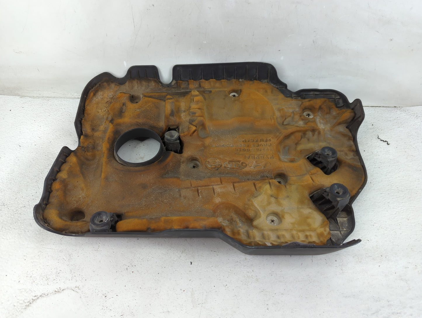 2017 Hyundai Santa Fe Engine Cover - Oemusedautoparts1.com