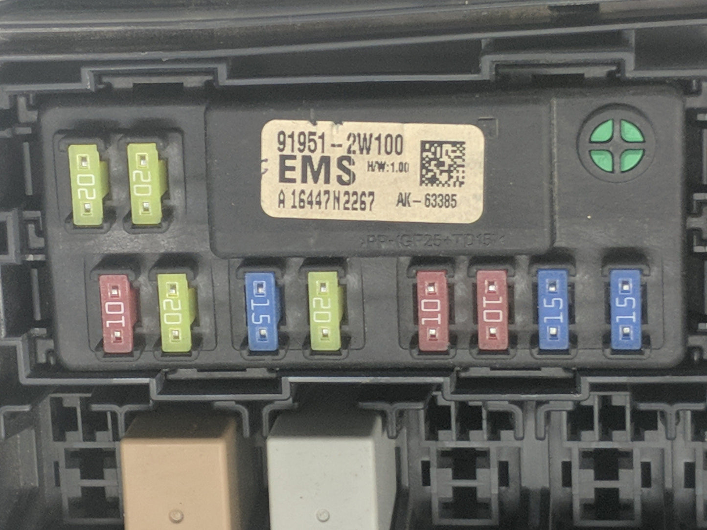 2017 Hyundai Santa Fe Fusebox Fuse Box Panel Relay Module P/N:91951-2W100 Fits OEM Used Auto Parts - Oemusedautoparts1.com