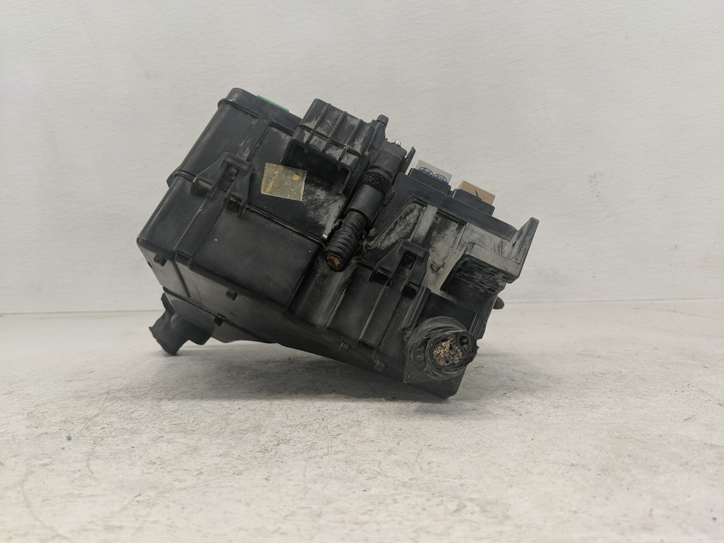 2017 Hyundai Santa Fe Fusebox Fuse Box Panel Relay Module P/N:91951-2W100 Fits OEM Used Auto Parts - Oemusedautoparts1.com