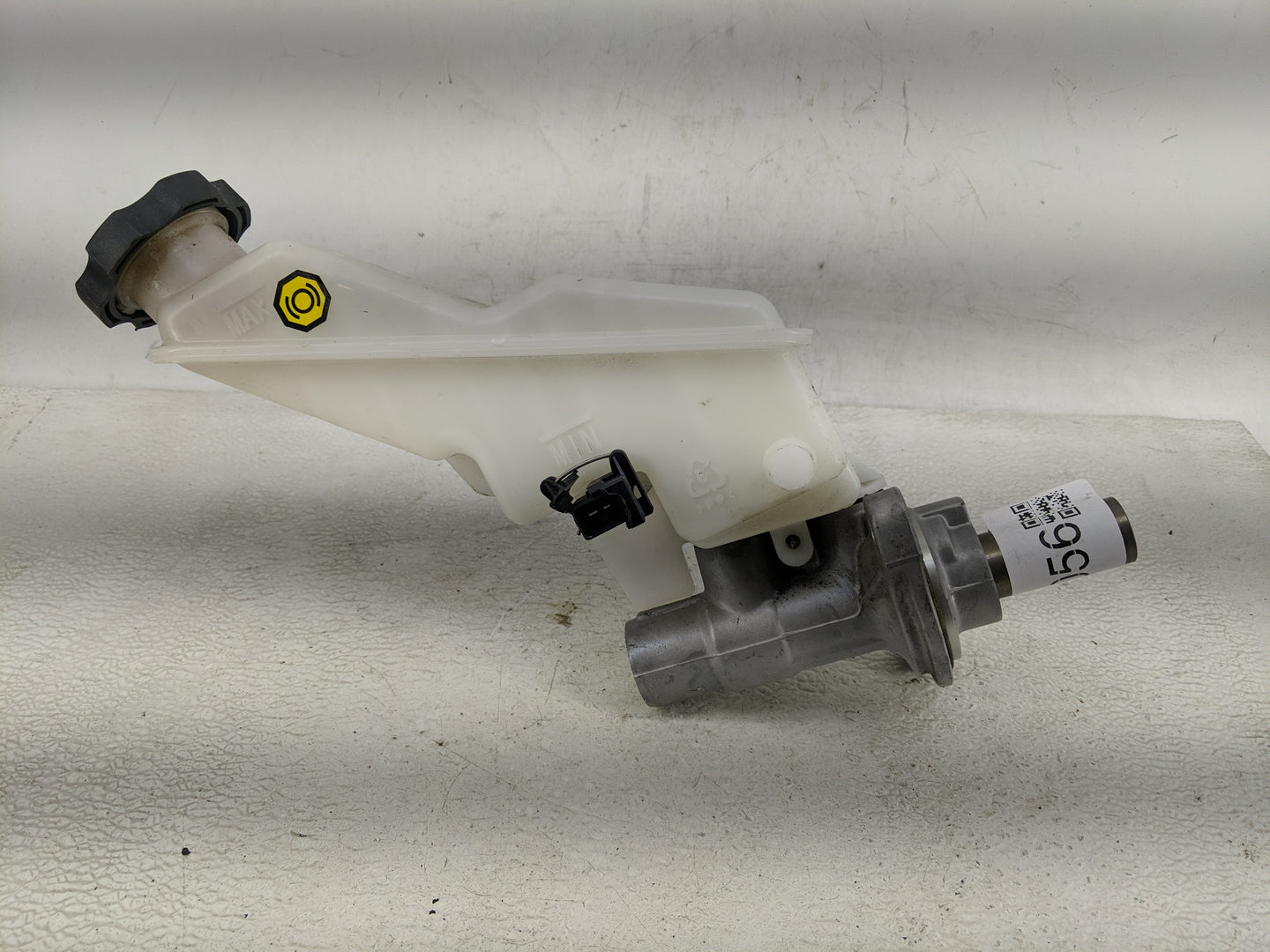 2017 Hyundai Santa Fe Power Brake Booster Oem - Oemusedautoparts1.com