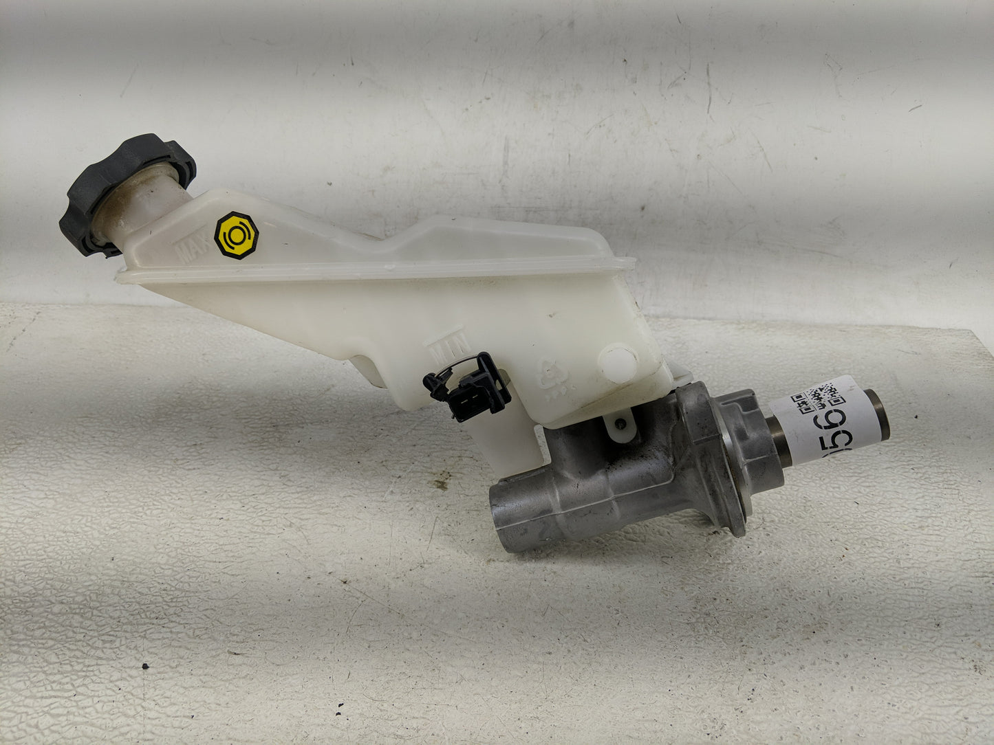 2017 Hyundai Santa Fe Power Brake Booster Oem - Oemusedautoparts1.com