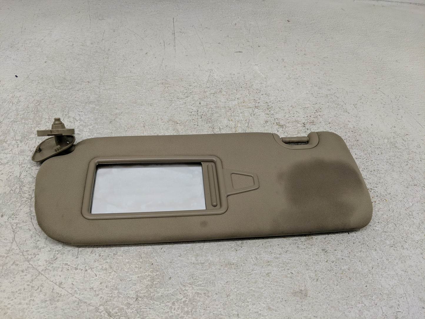 2013-2019 Hyundai Santa Fe Sun Visor Shade Replacement Driver Left Mirror Fits Fits 2013 2014 2015 2016 2017 2018 2019 OEM U