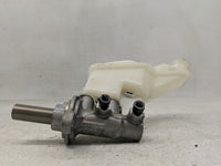 2013-2019 Hyundai Santa Fe Brake Master Cylinder 1302304 - Oemusedautoparts1.com