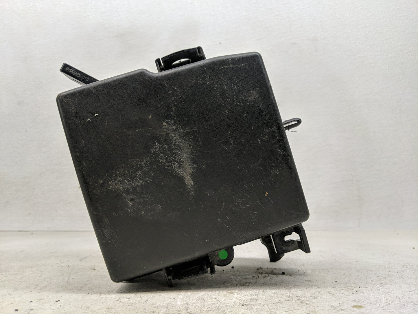 2017 Hyundai Santa Fe Fusebox Fuse Box Panel Relay Module P/N:91951-2W100 Fits OEM Used Auto Parts - Oemusedautoparts1.com