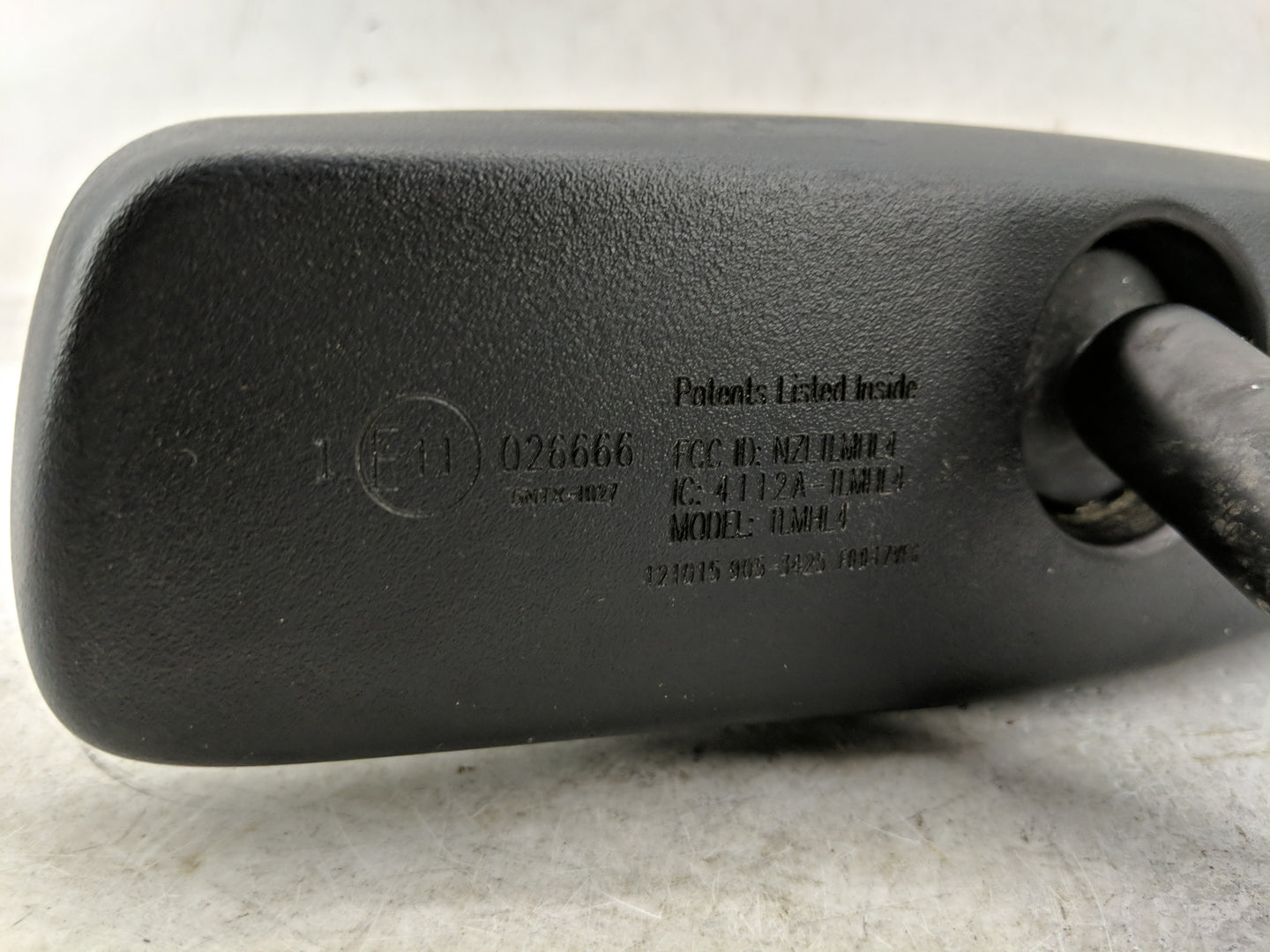2013-2020 Hyundai Santa Fe Interior Rear View Mirror Replacement OEM P/N:E11026666 Fits OEM Used Auto Parts - Oemusedautopar