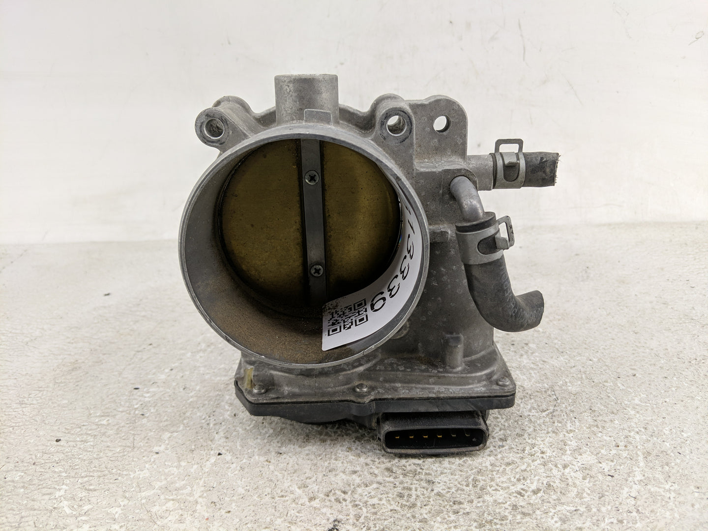 2013-2018 Hyundai Santa Fe Throttle Body P/N:35100-3CAA0 Fits Fits 2012 2013 2014 2015 2016 2017 2018 OEM Used Auto Parts - 