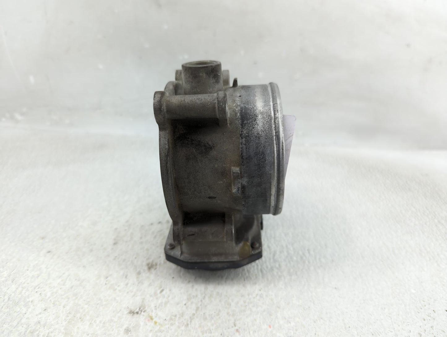 2013-2018 Hyundai Santa Fe Throttle Body P/N:35100-3CAA0 Fits Fits 2012 2013 2014 2015 2016 2017 2018 OEM Used Auto Parts - 