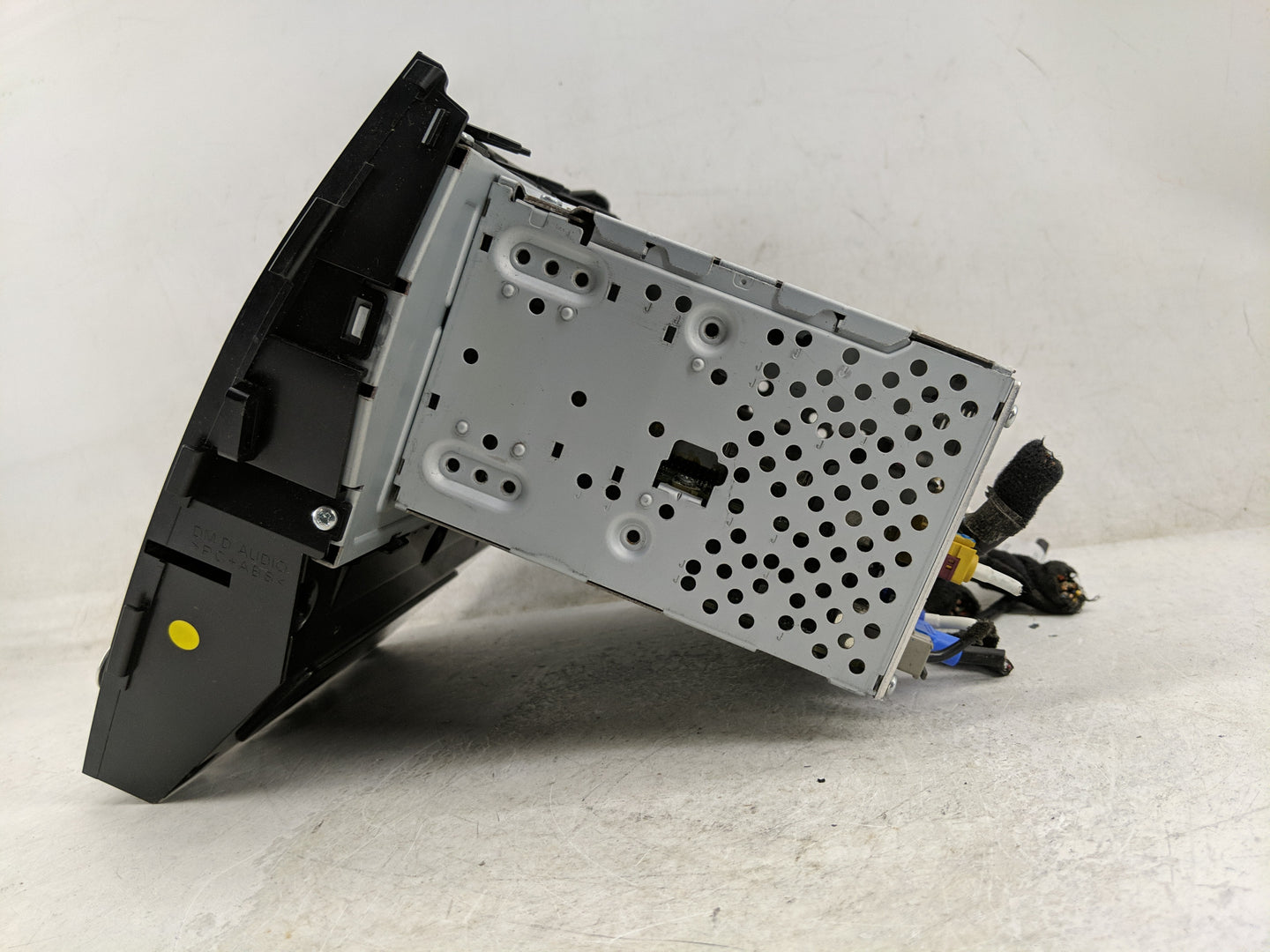 2017-2018 Hyundai Santa Fe Radio AM FM Cd Player Receiver Replacement P/N:96160-B8000NN5 Fits Fits 2017 2018 OEM Used Auto P