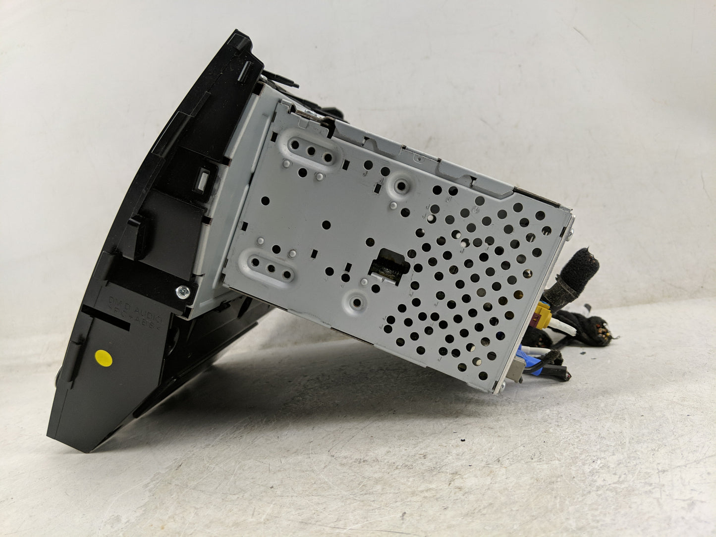 2017-2018 Hyundai Santa Fe Radio AM FM Cd Player Receiver Replacement P/N:96160-B8000NN5 Fits Fits 2017 2018 OEM Used Auto P